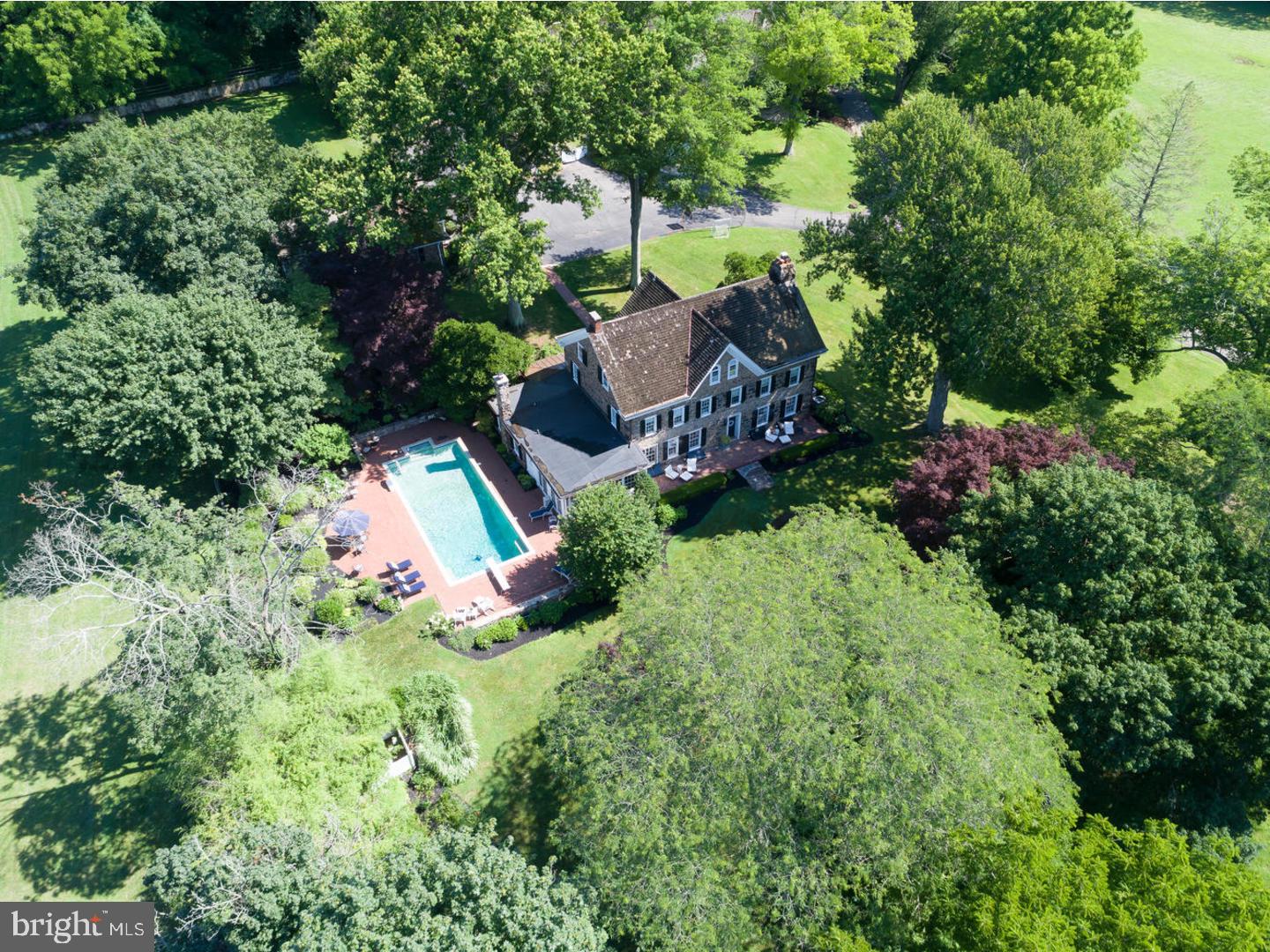 RADNOR HUNT - Residential