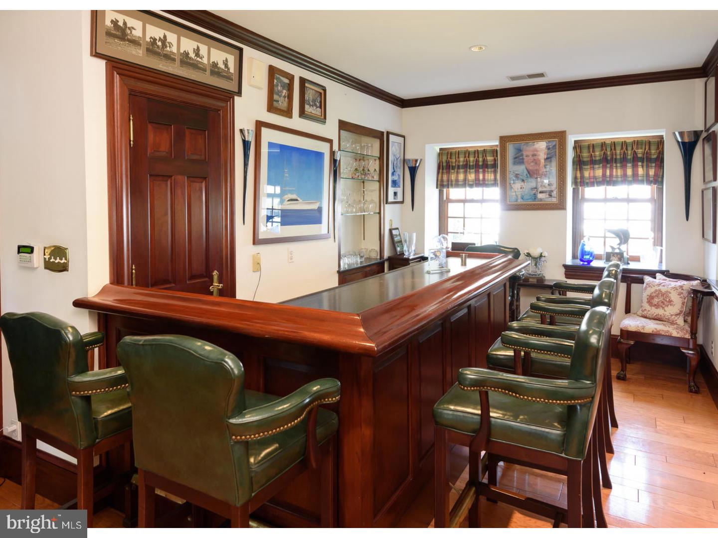 RADNOR HUNT - Residential