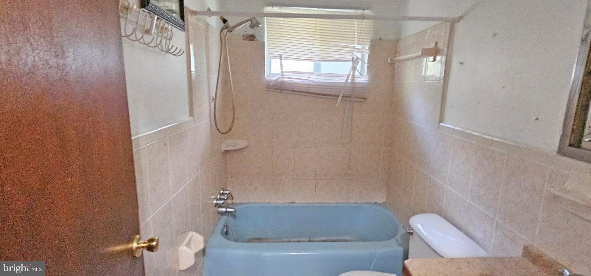 NEW CARROLLTON - Residential