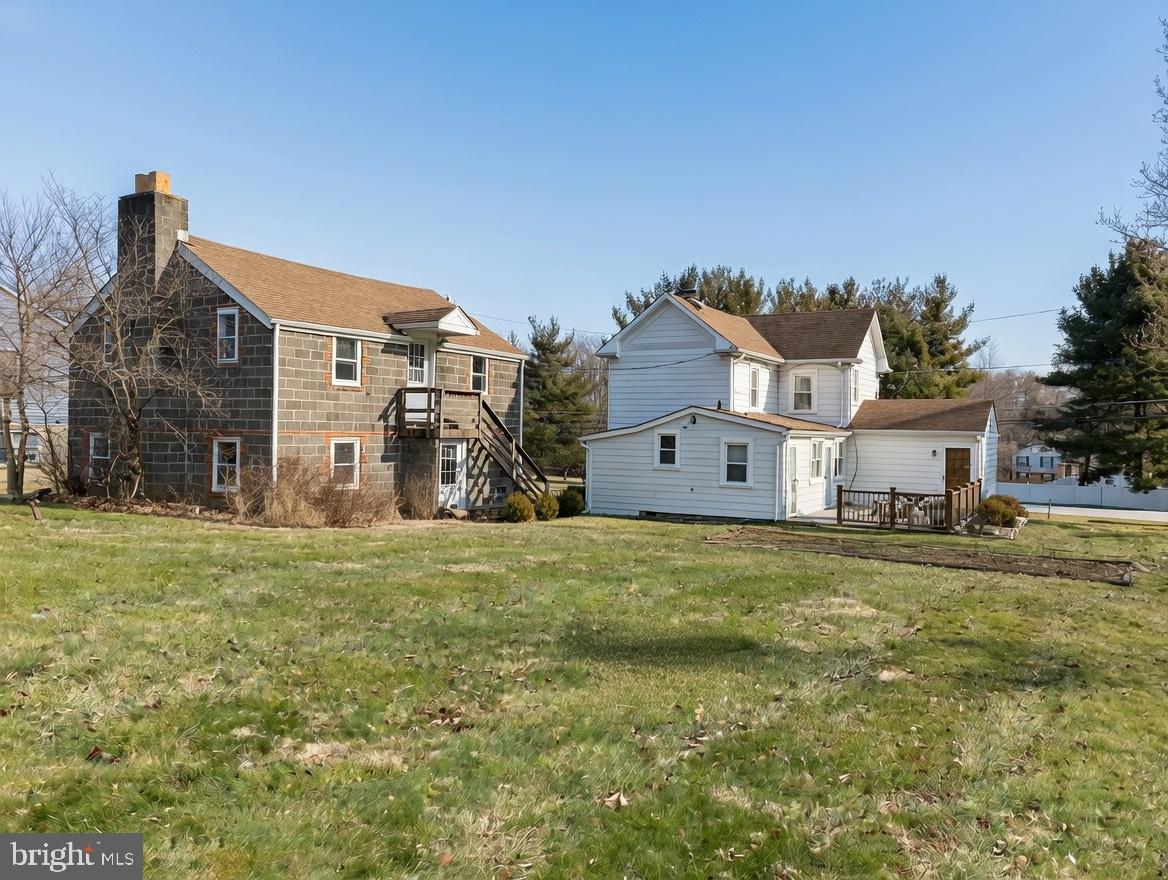 PT ROCKVILLE OUT RES 3 - Residential