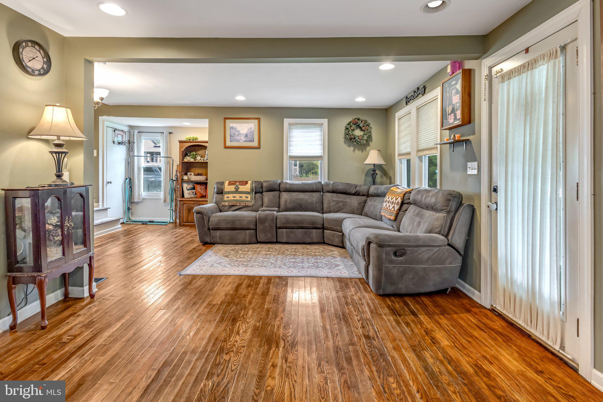 12313 SHADOE HOLLOW ROAD NE