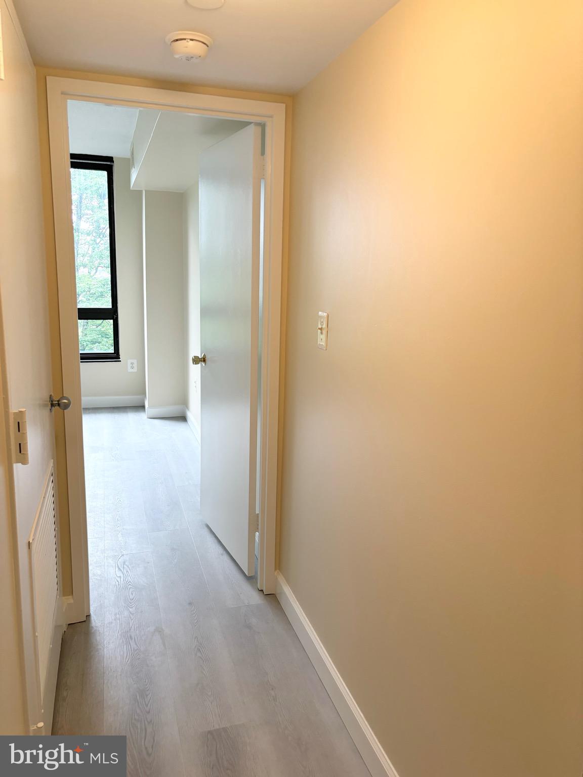 ENCORE OF MCLEAN - Residential Lease