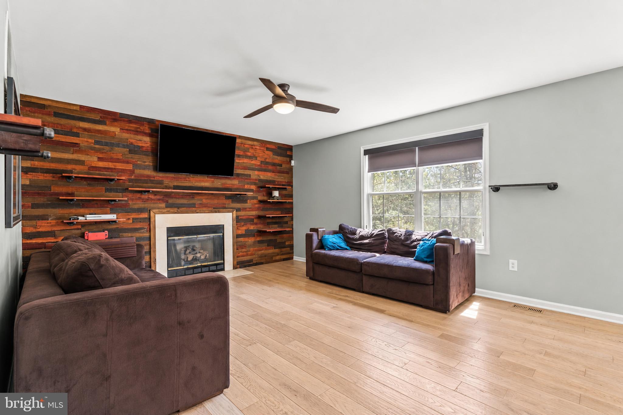 FAIRWAY MEADOWS - Residential