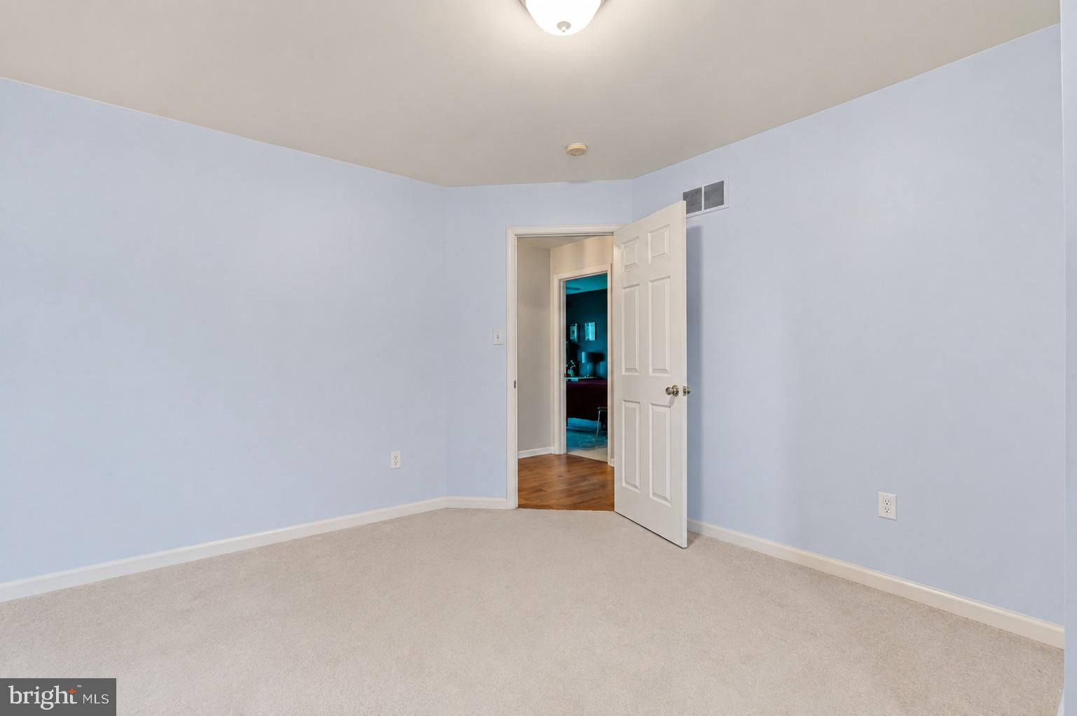 FAIRWAY MEADOWS - Residential