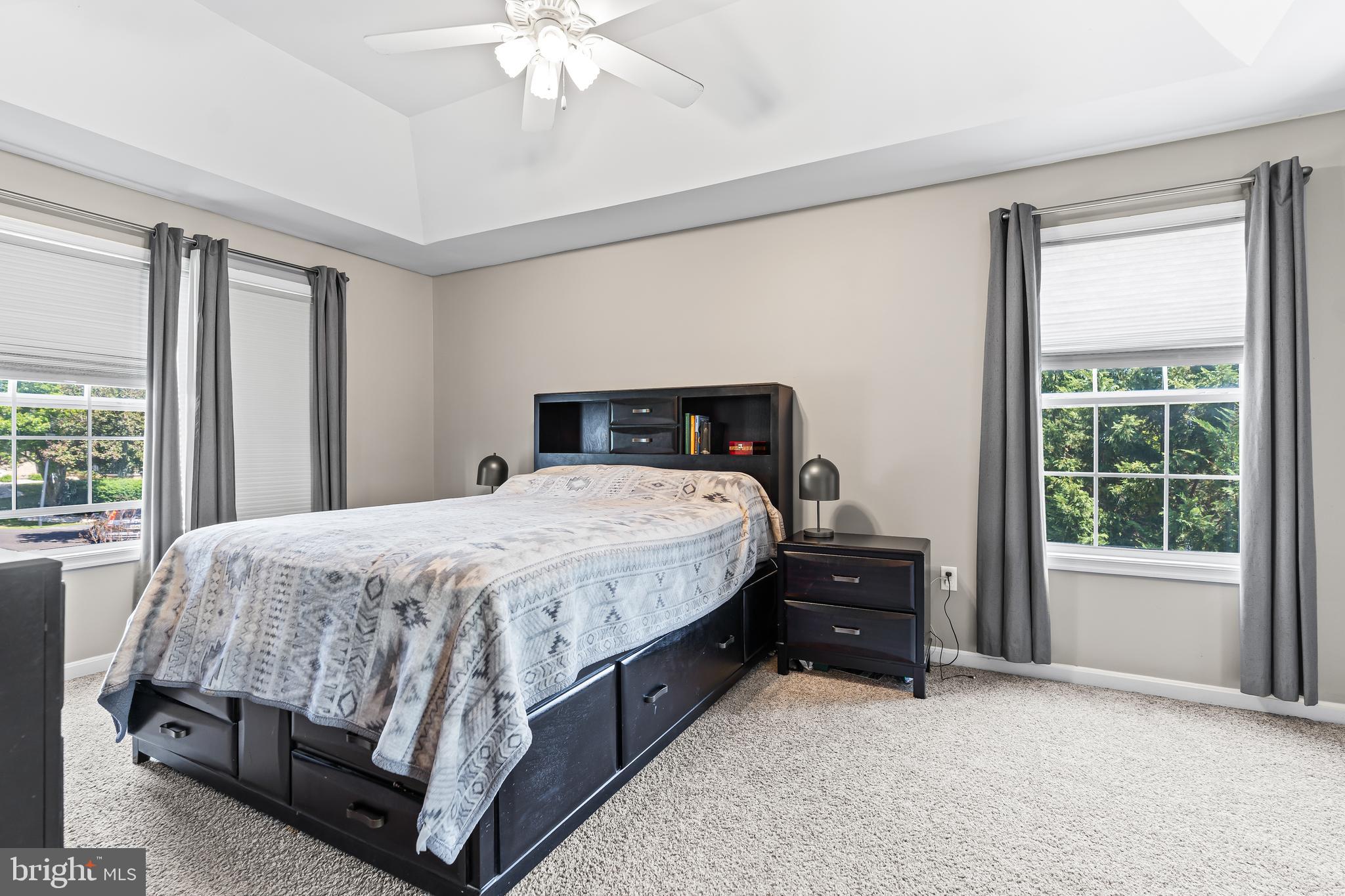 FAIRWAY MEADOWS - Residential
