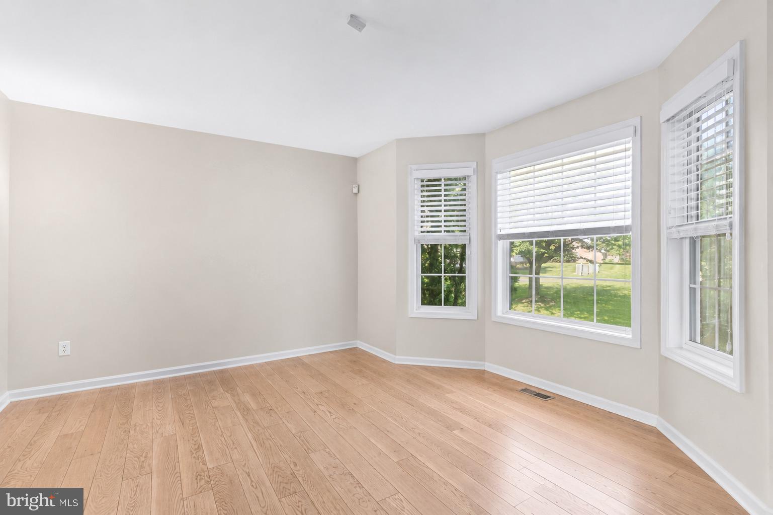 FAIRWAY MEADOWS - Residential