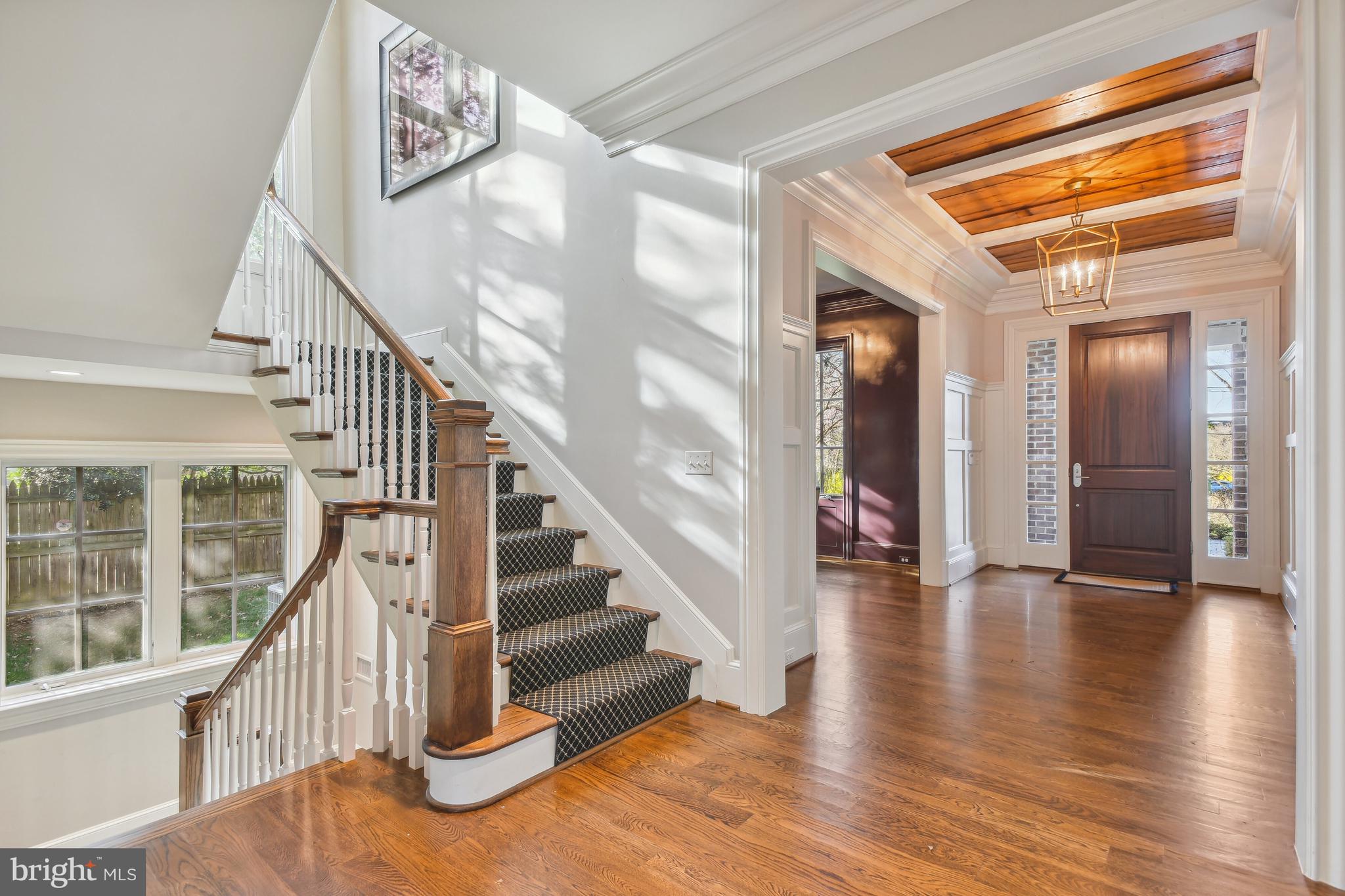 CLEARVIEW MANOR - Residential