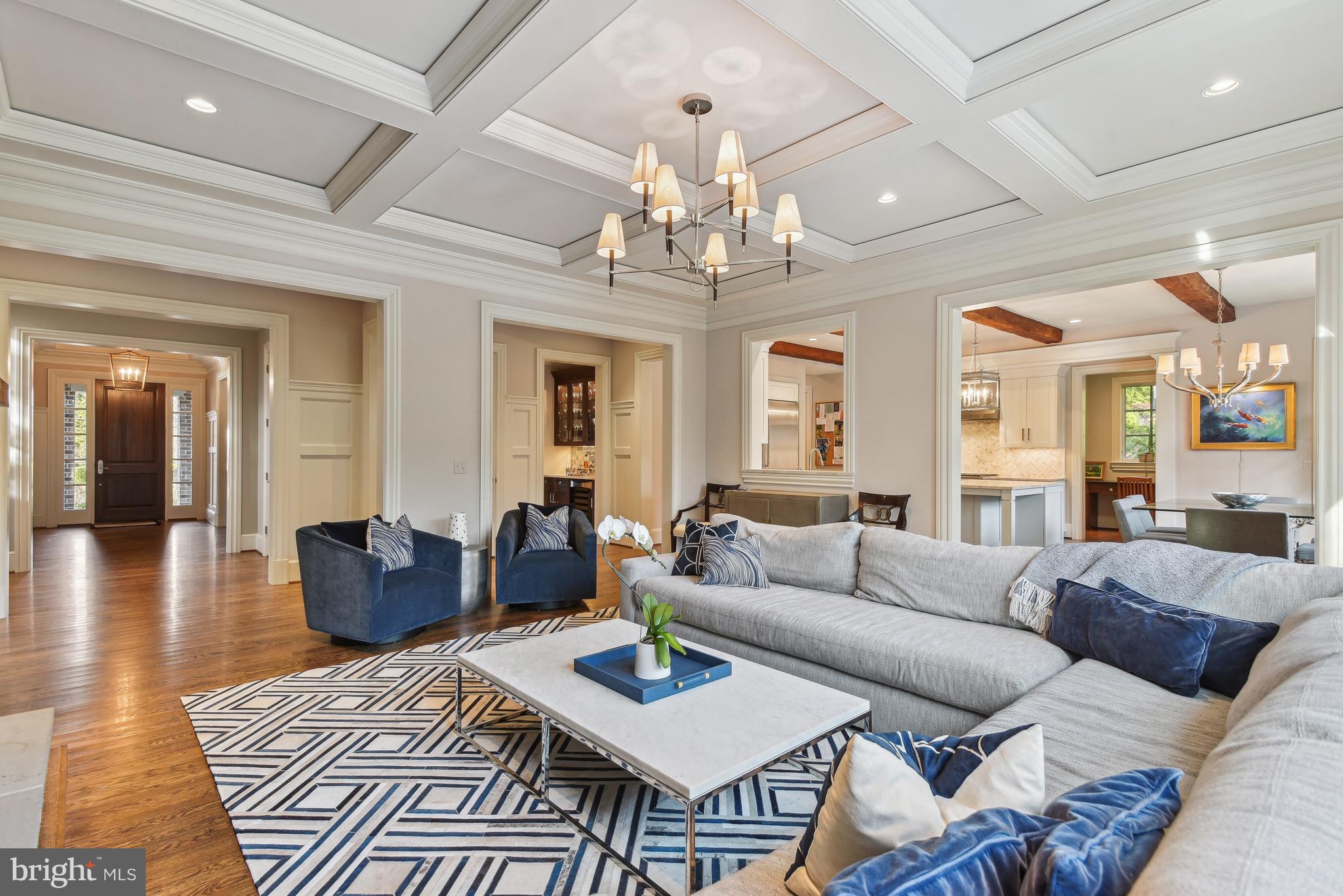 CLEARVIEW MANOR - Residential