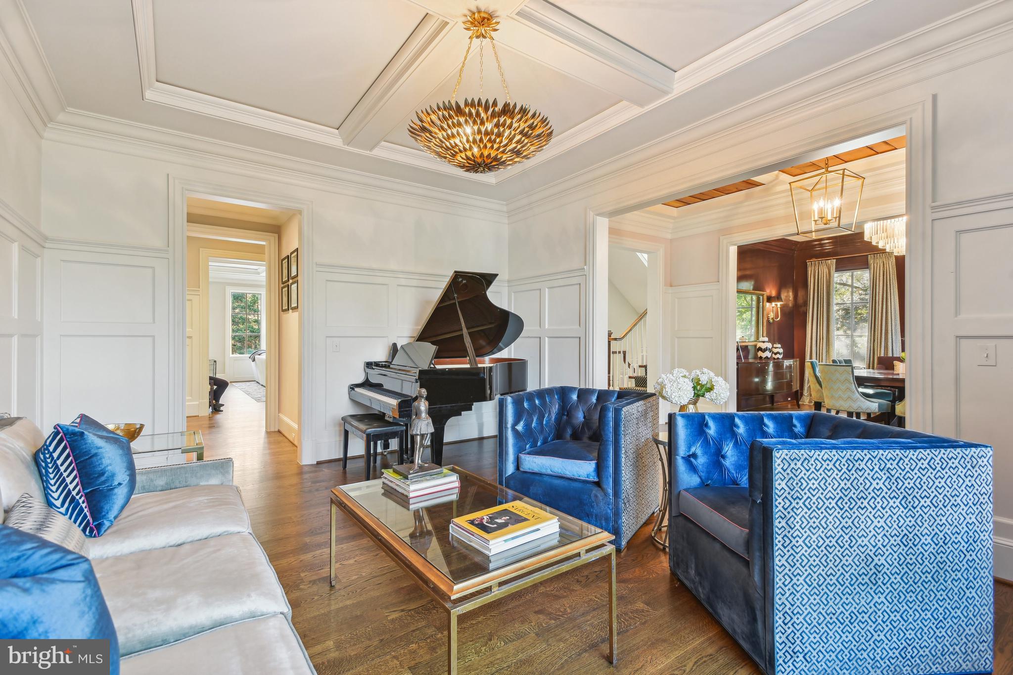 CLEARVIEW MANOR - Residential