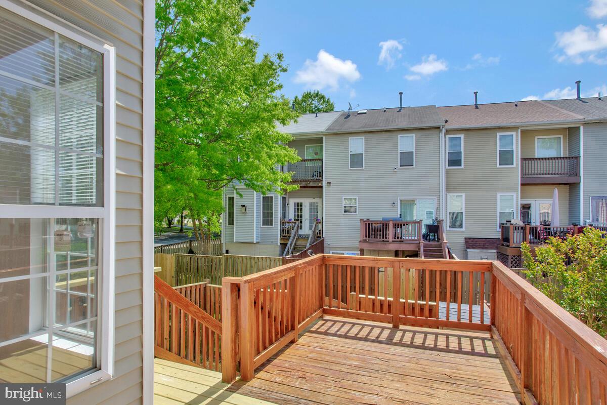 CROFTON VILLAGE - Residential