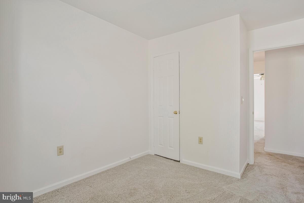 CROFTON VILLAGE - Residential