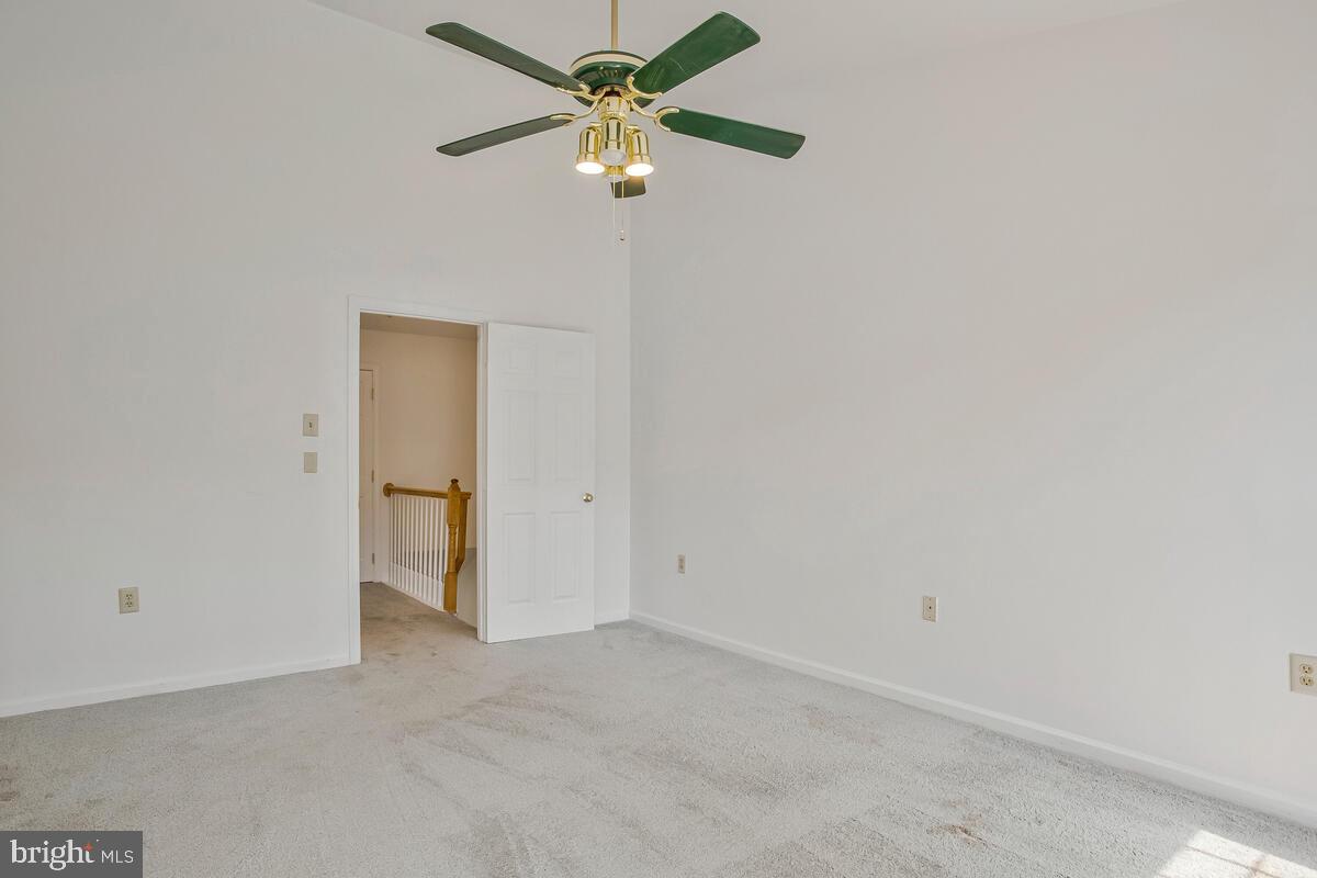 CROFTON VILLAGE - Residential