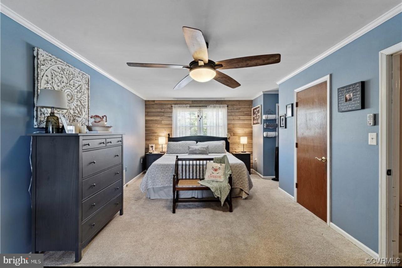 COLONIAL HEIGHTS - Residential Lease