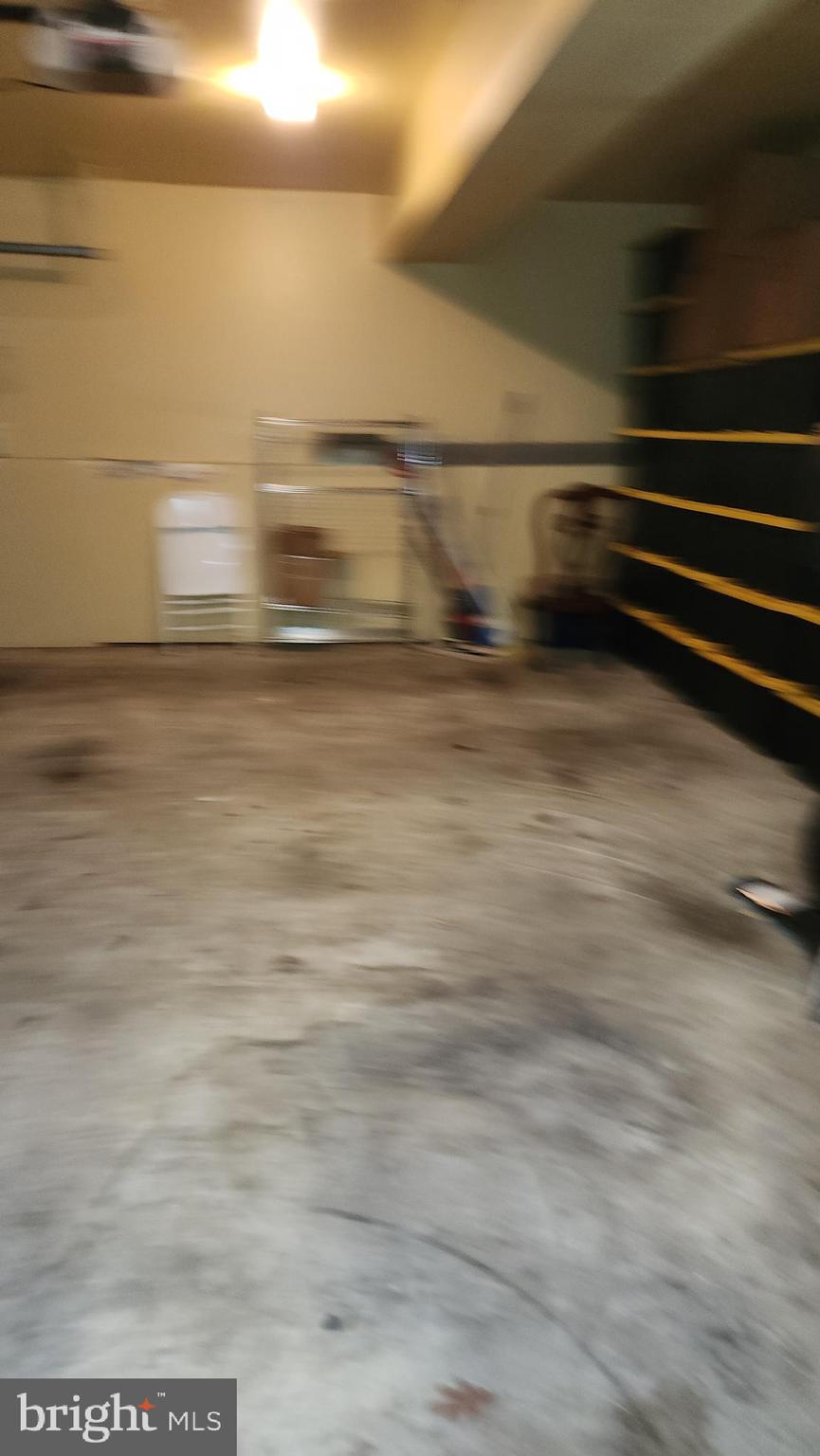 THOMPSON ESTATES - Residential