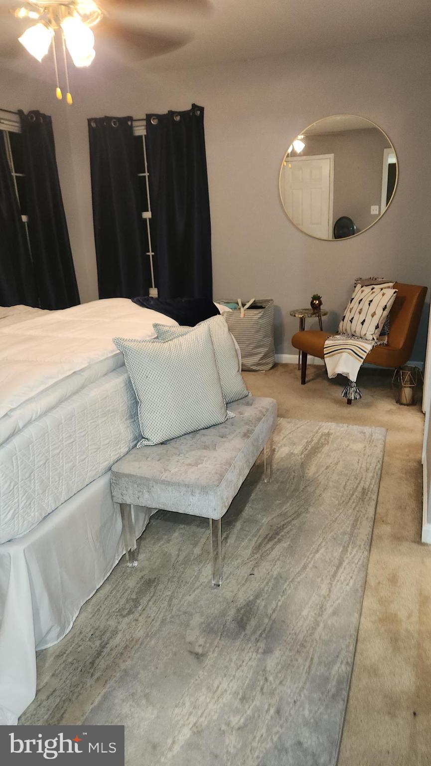 THOMPSON ESTATES - Residential