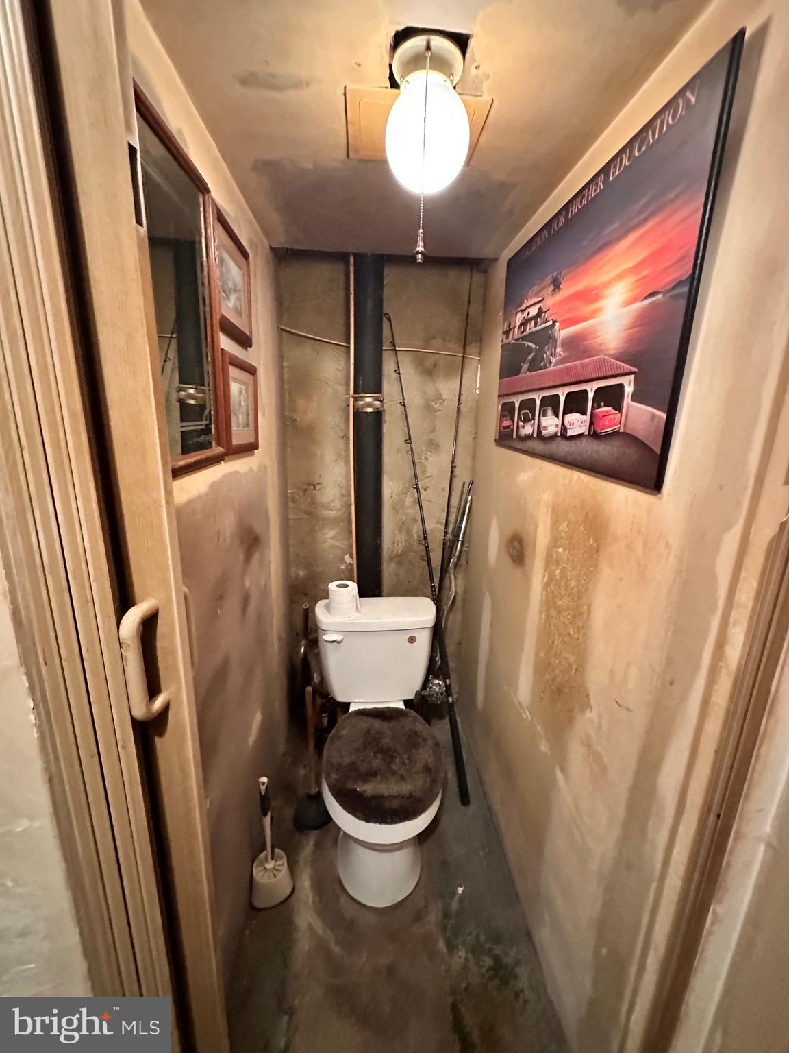 MAYFAIR (WEST) - Residential