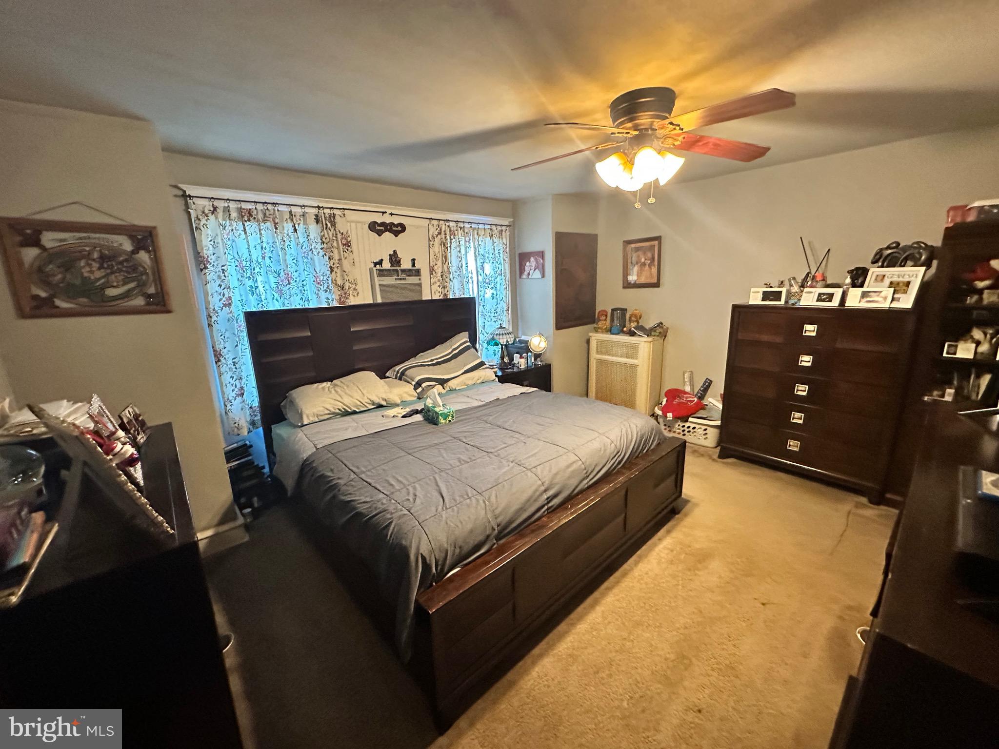 MAYFAIR (WEST) - Residential