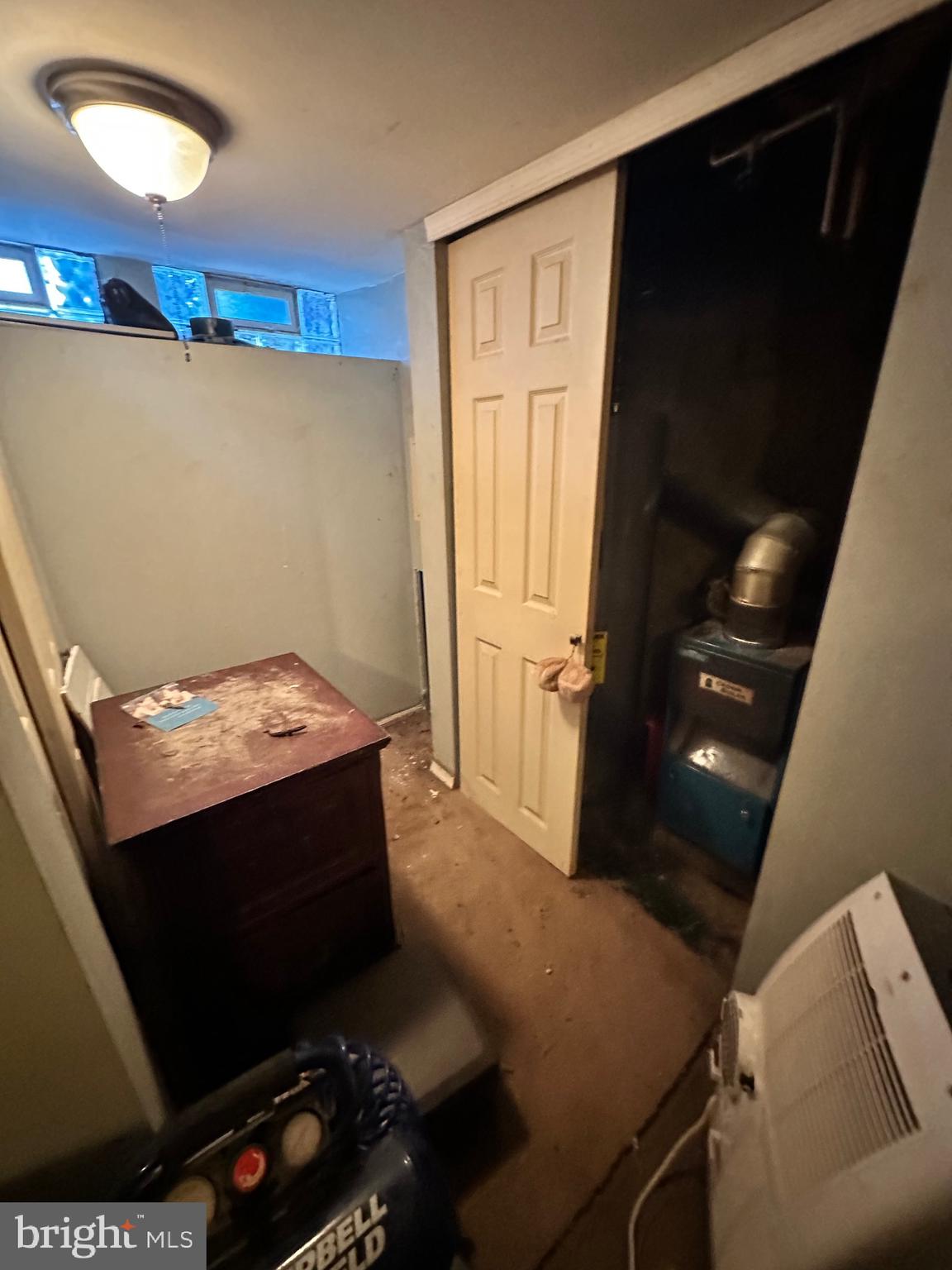 MAYFAIR (WEST) - Residential