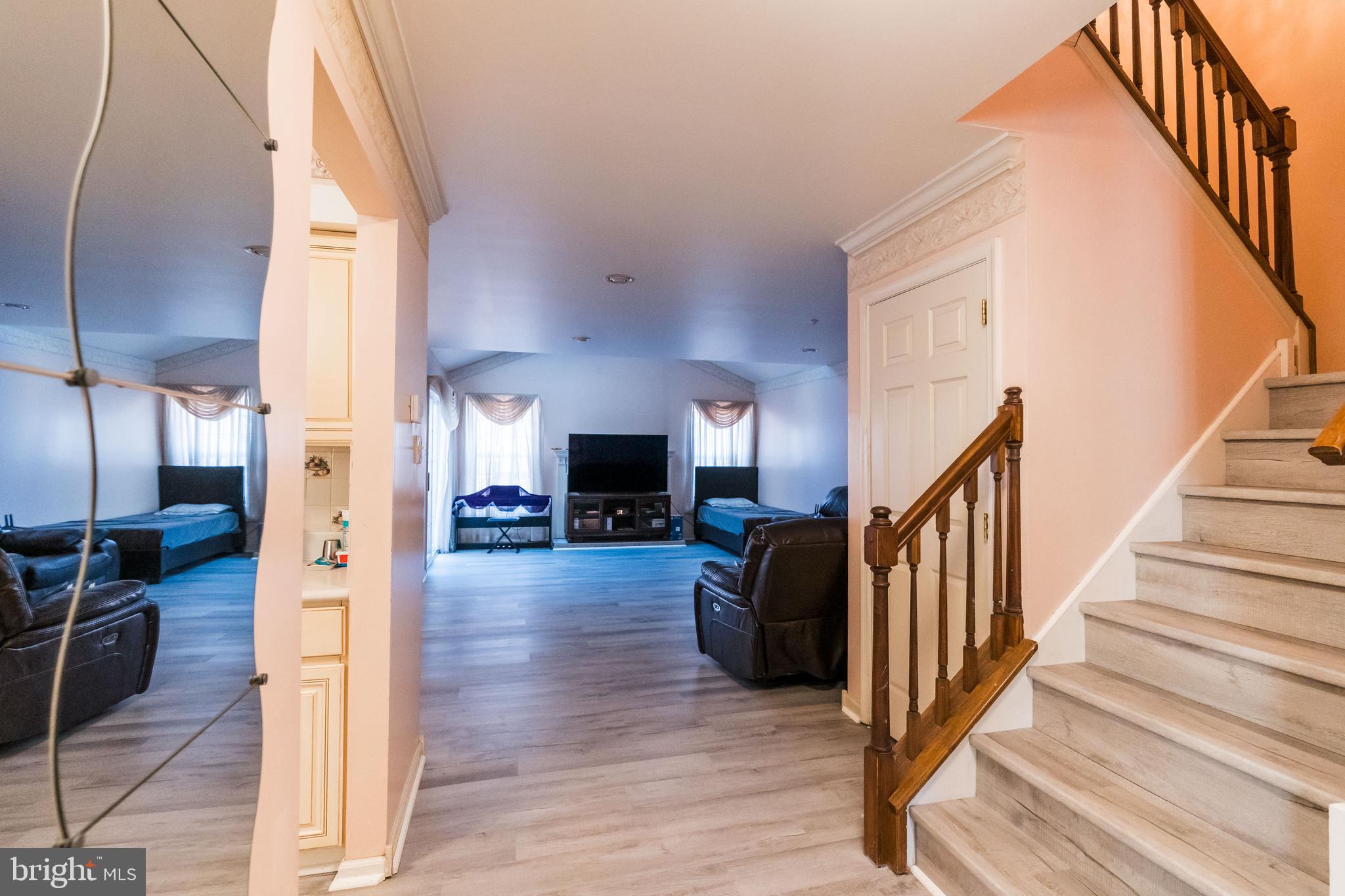 WARRINGTON HUNT - Residential Lease