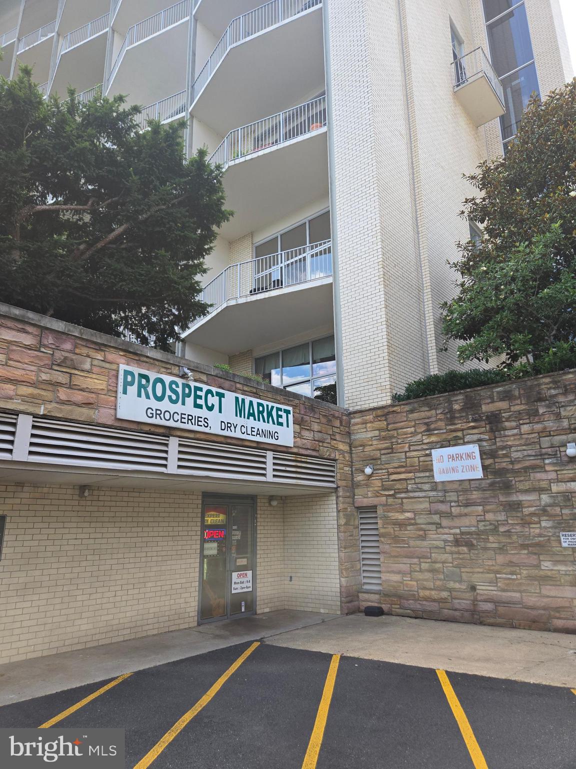 1200 NASH STREET N 1200
