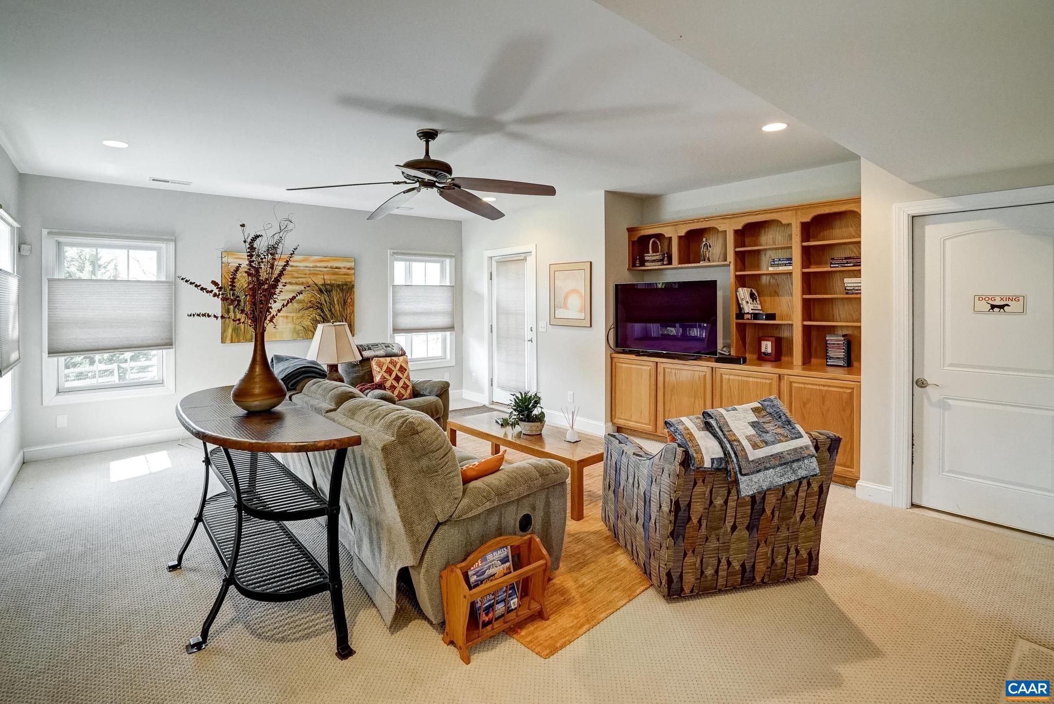 FOXCHASE - Residential