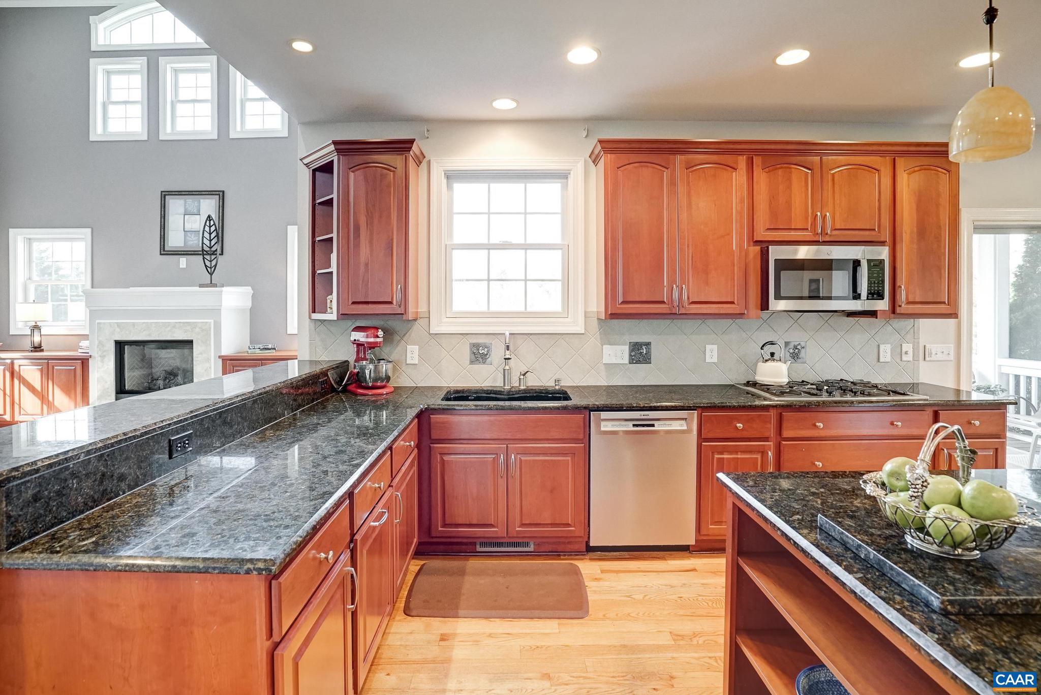 FOXCHASE - Residential