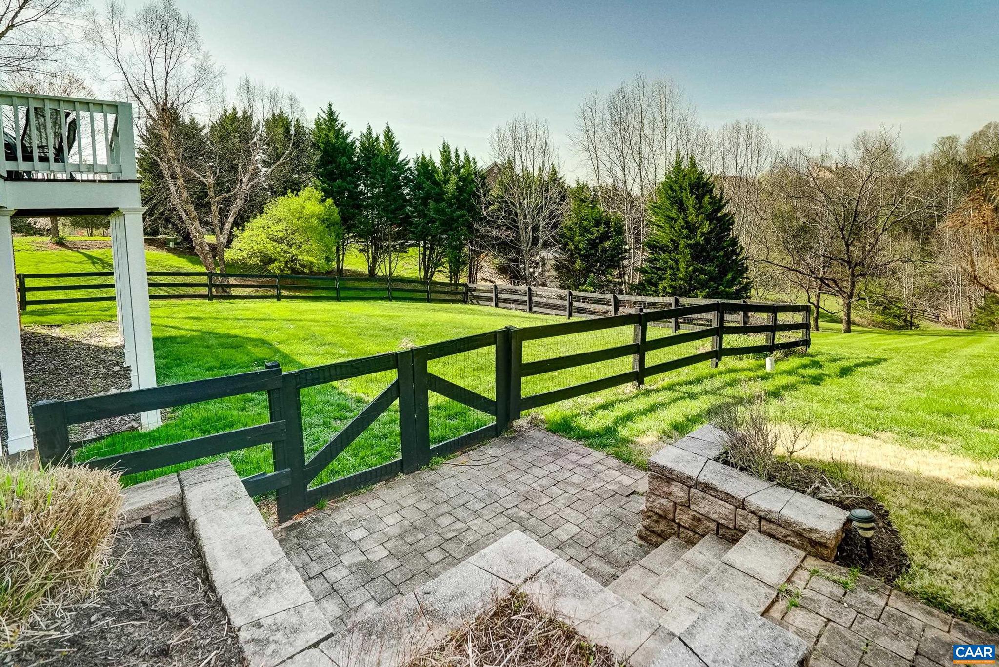 FOXCHASE - Residential