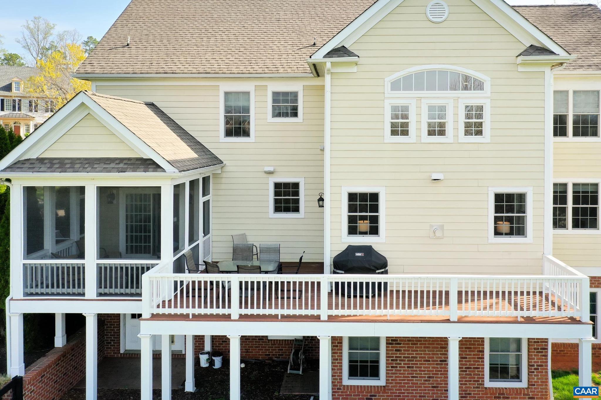 FOXCHASE - Residential