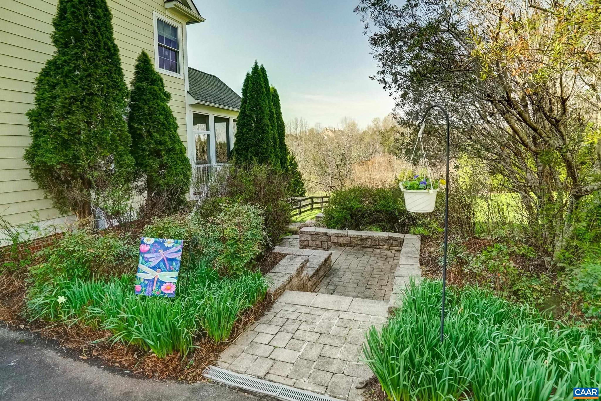 FOXCHASE - Residential