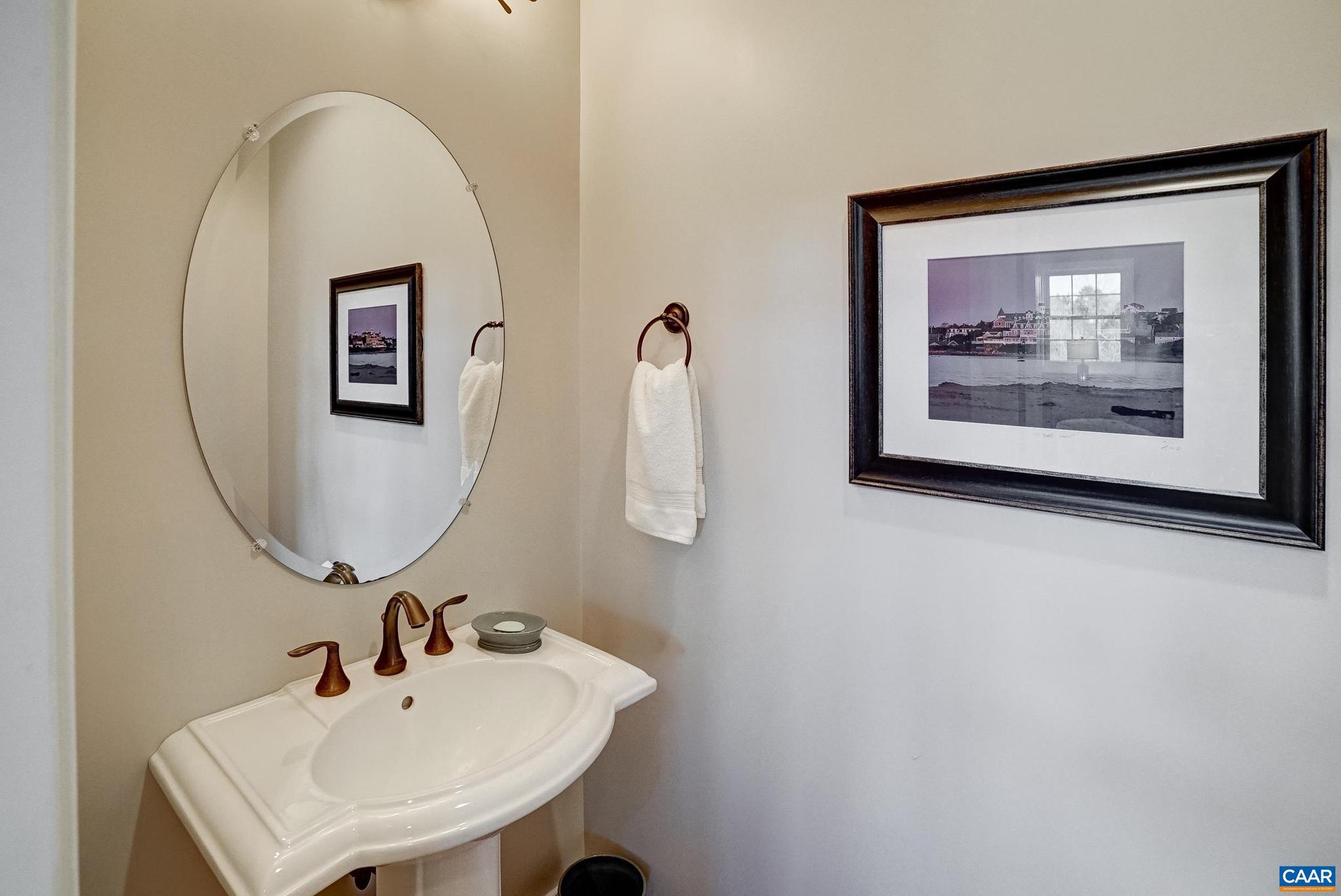 FOXCHASE - Residential