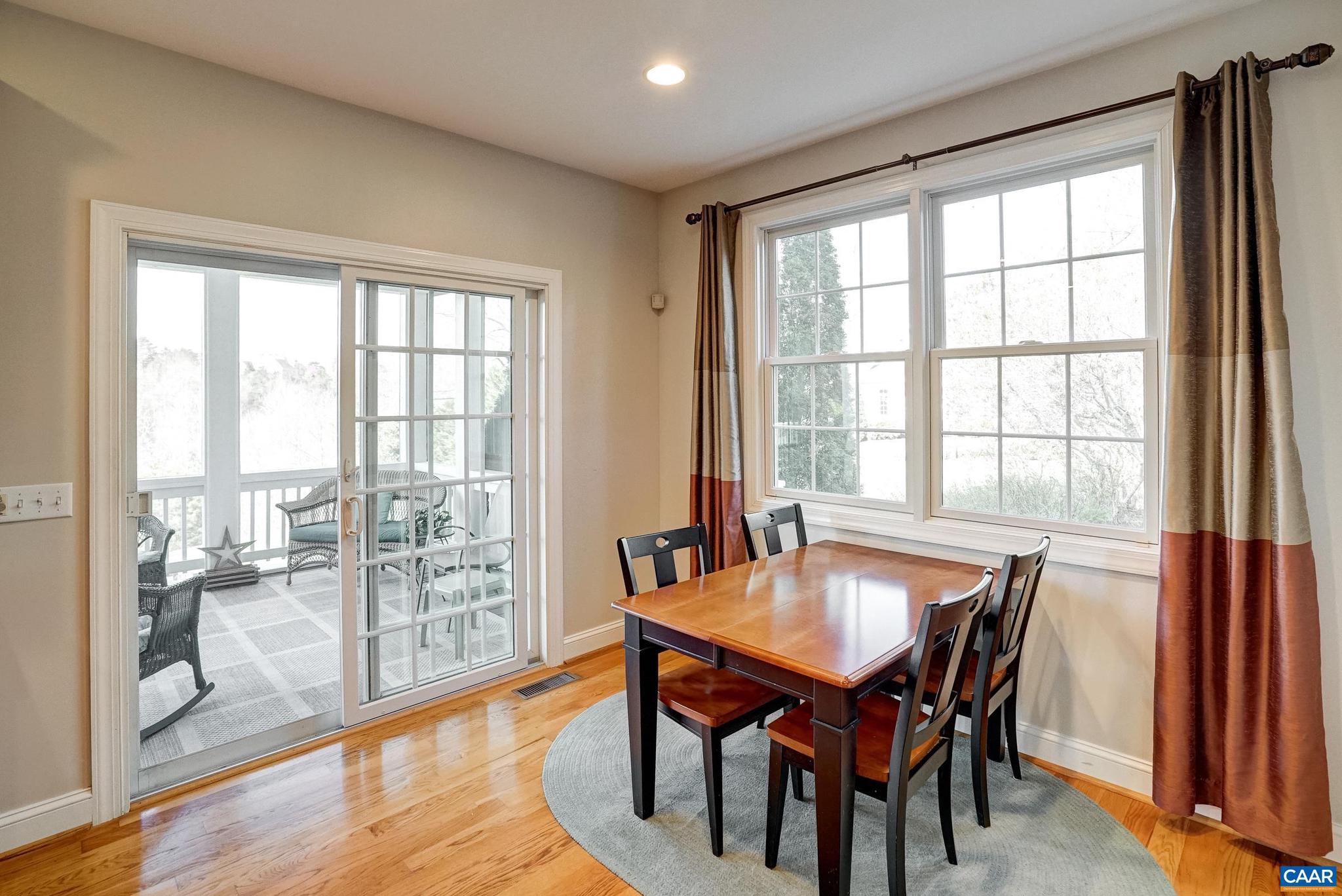 FOXCHASE - Residential