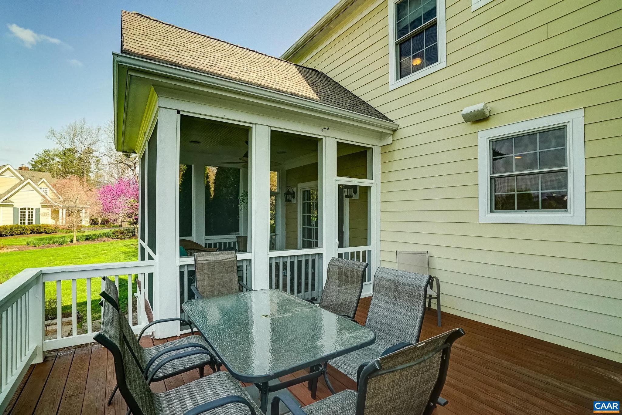 FOXCHASE - Residential