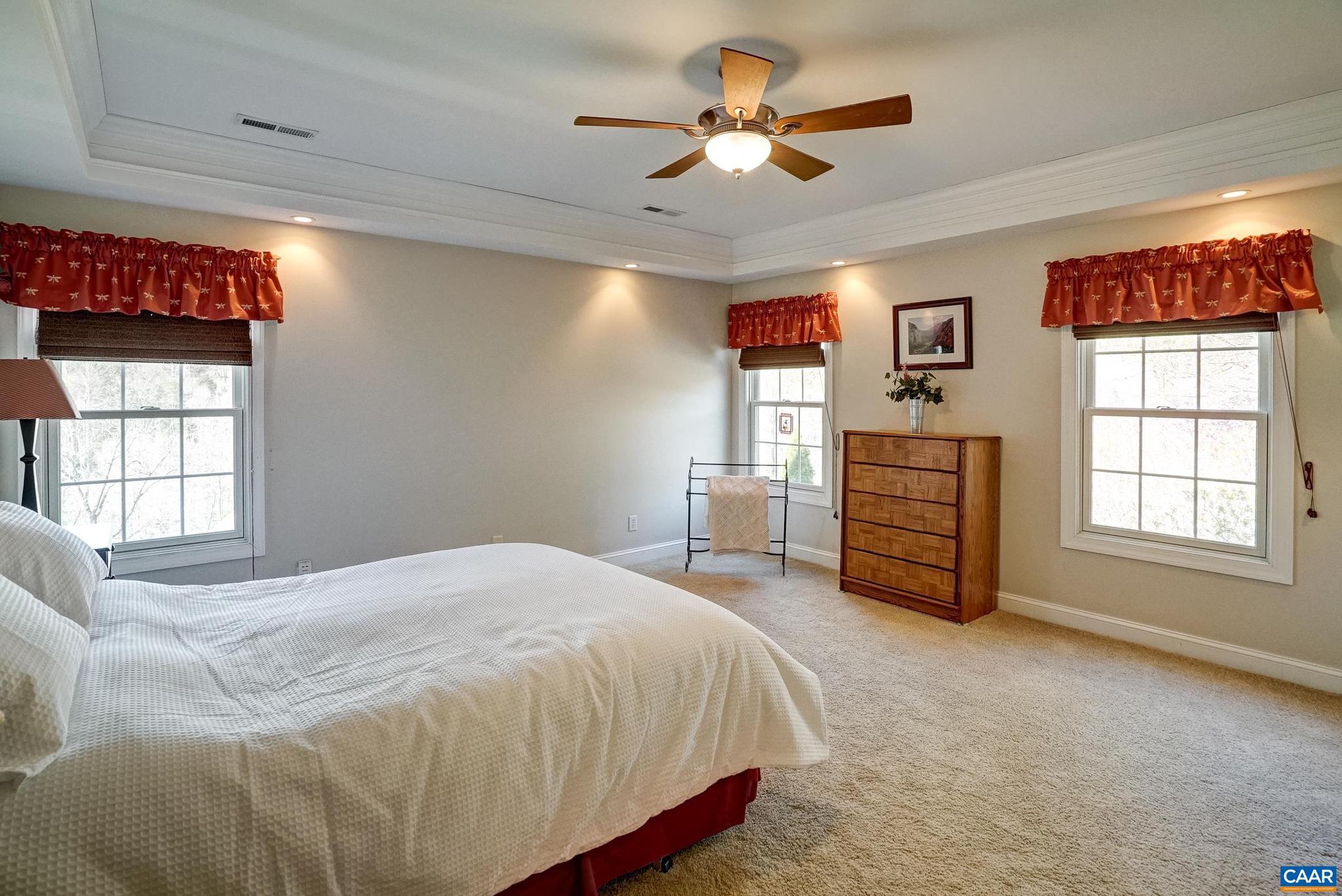 FOXCHASE - Residential