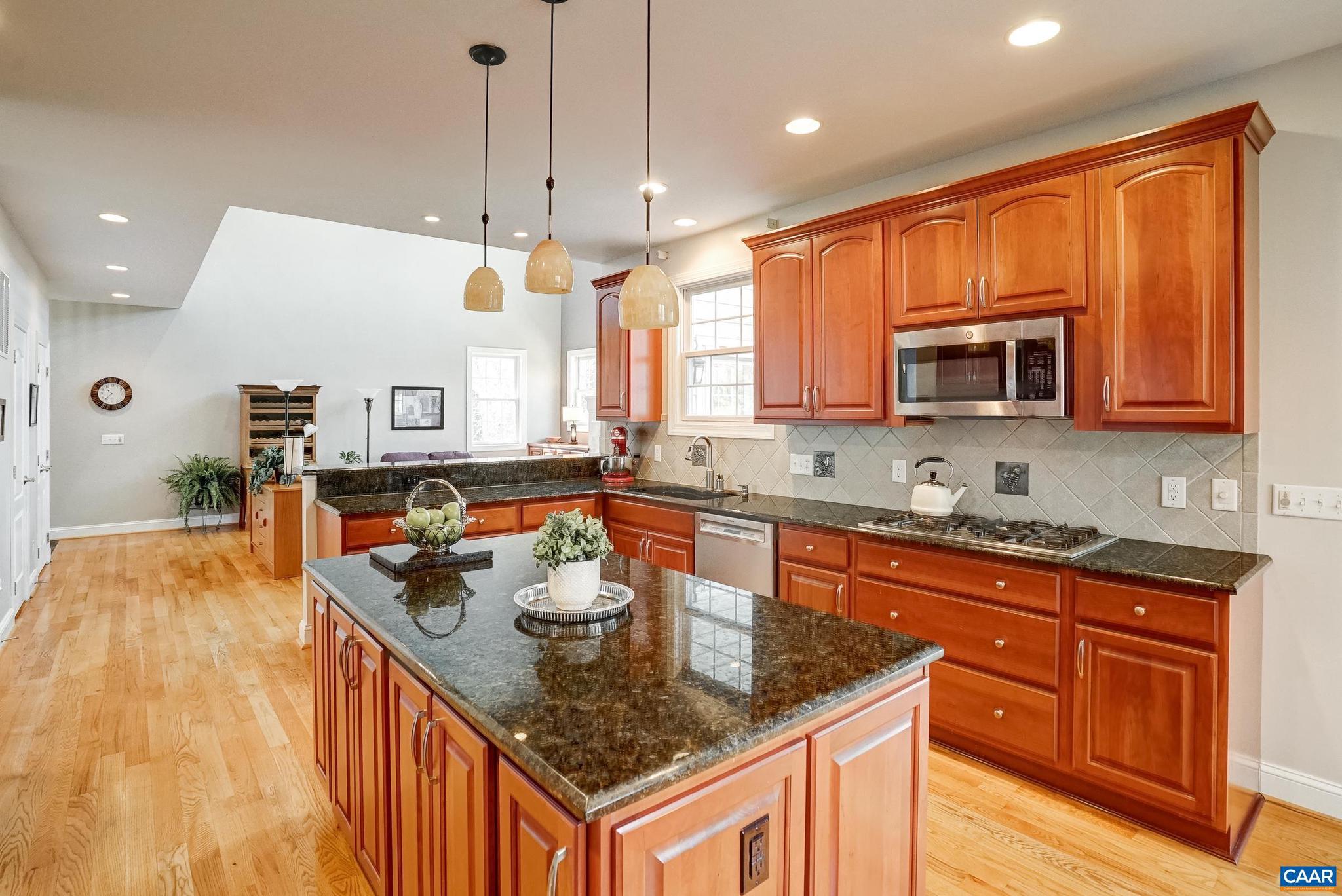 FOXCHASE - Residential