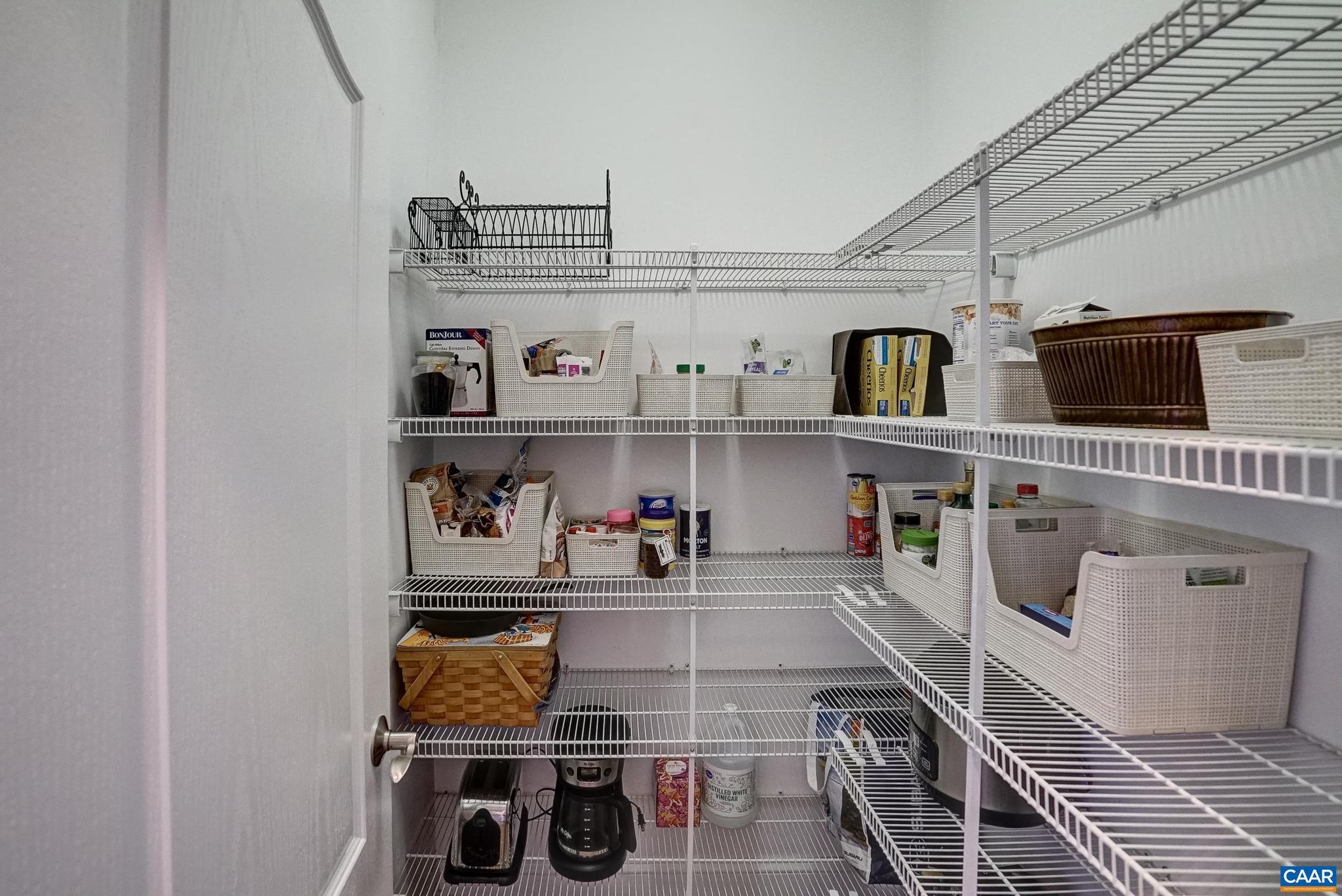 FOXCHASE - Residential