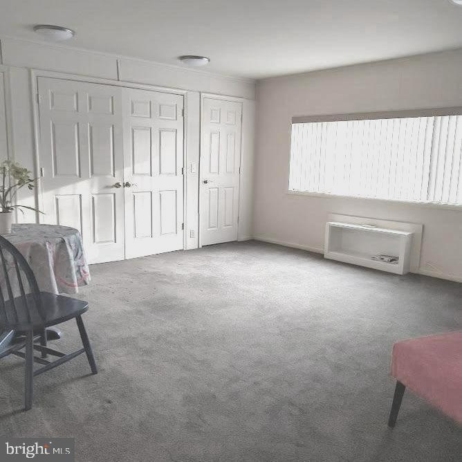 LEISURE WORLD - Residential