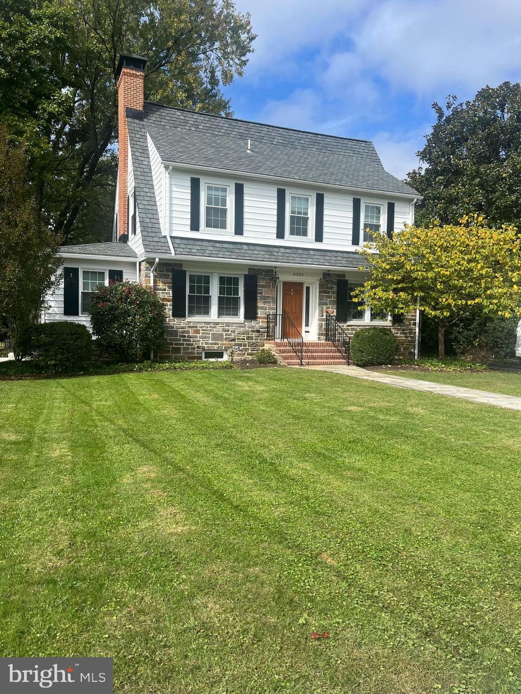 Photo of 6300 Pinehurst Road, BALTIMORE, MD 21212 (MLS # MDBA2186642)