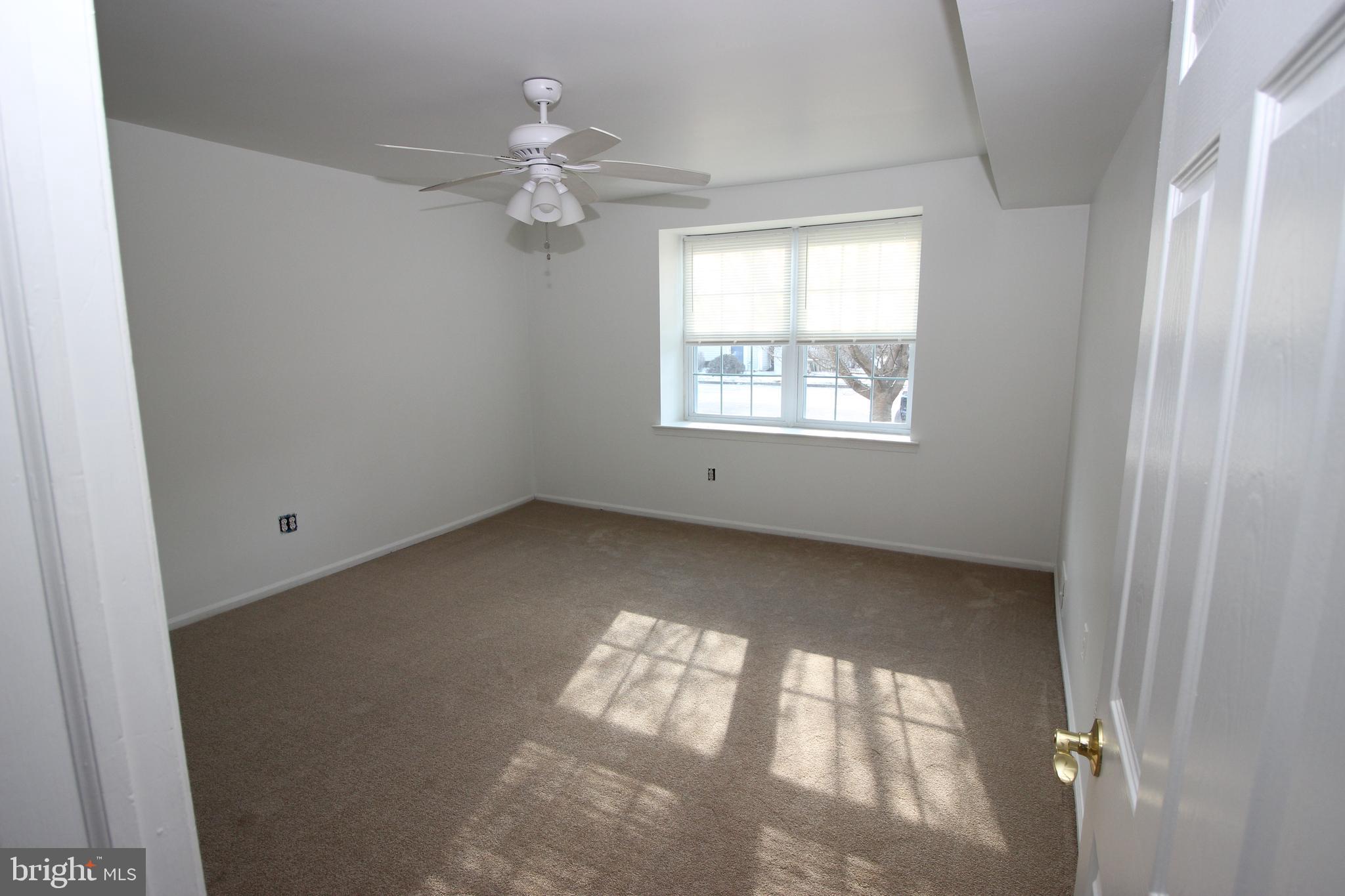 BELMONT STATION - Residential Lease