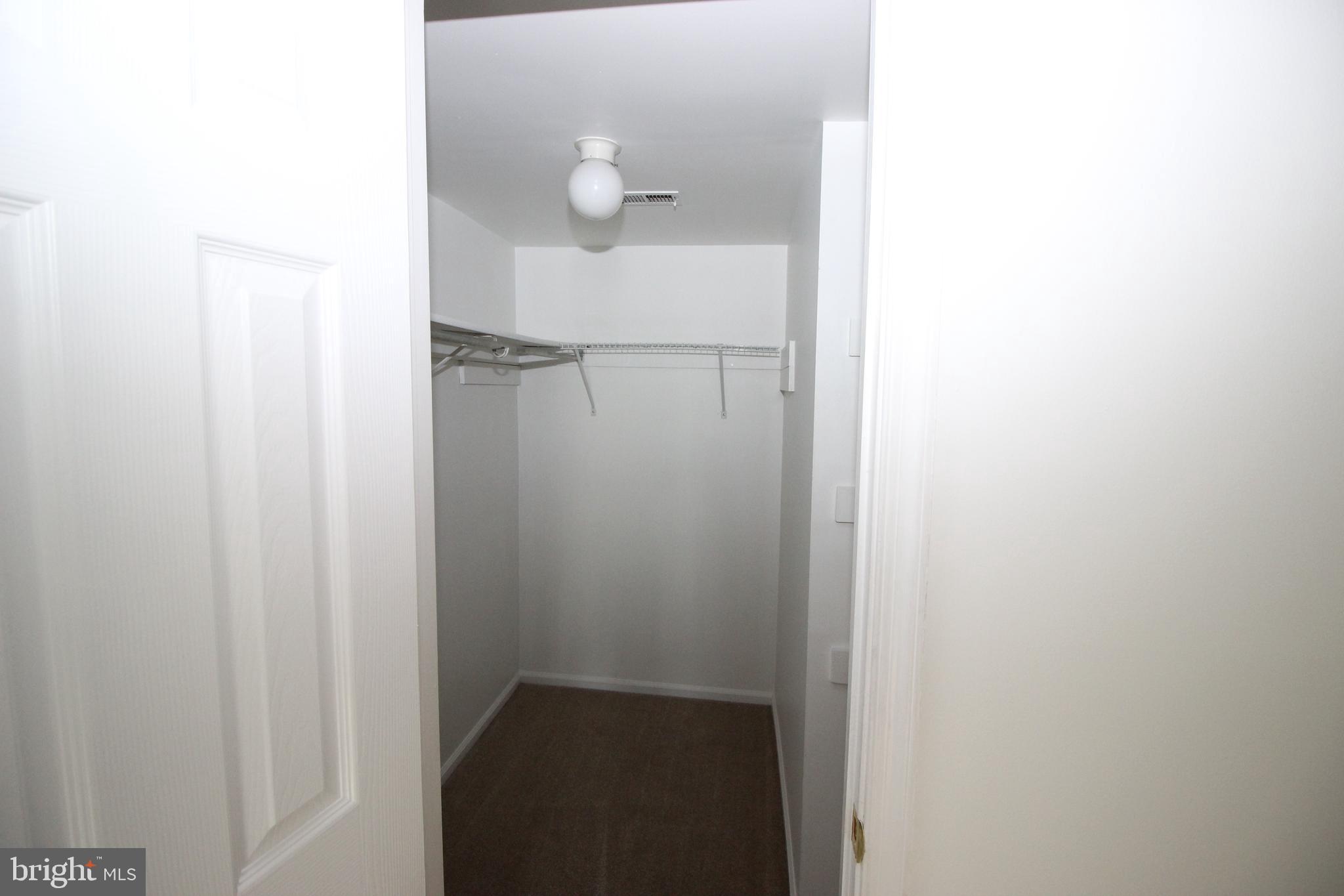 BELMONT STATION - Residential Lease