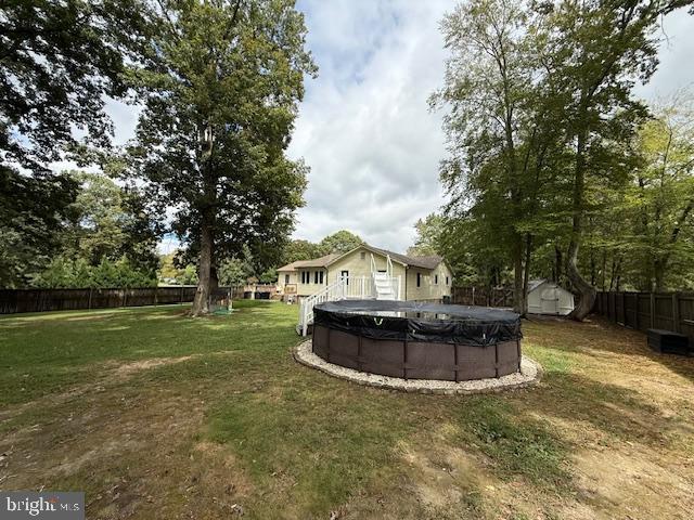 COUNTRY LAKES - Residential