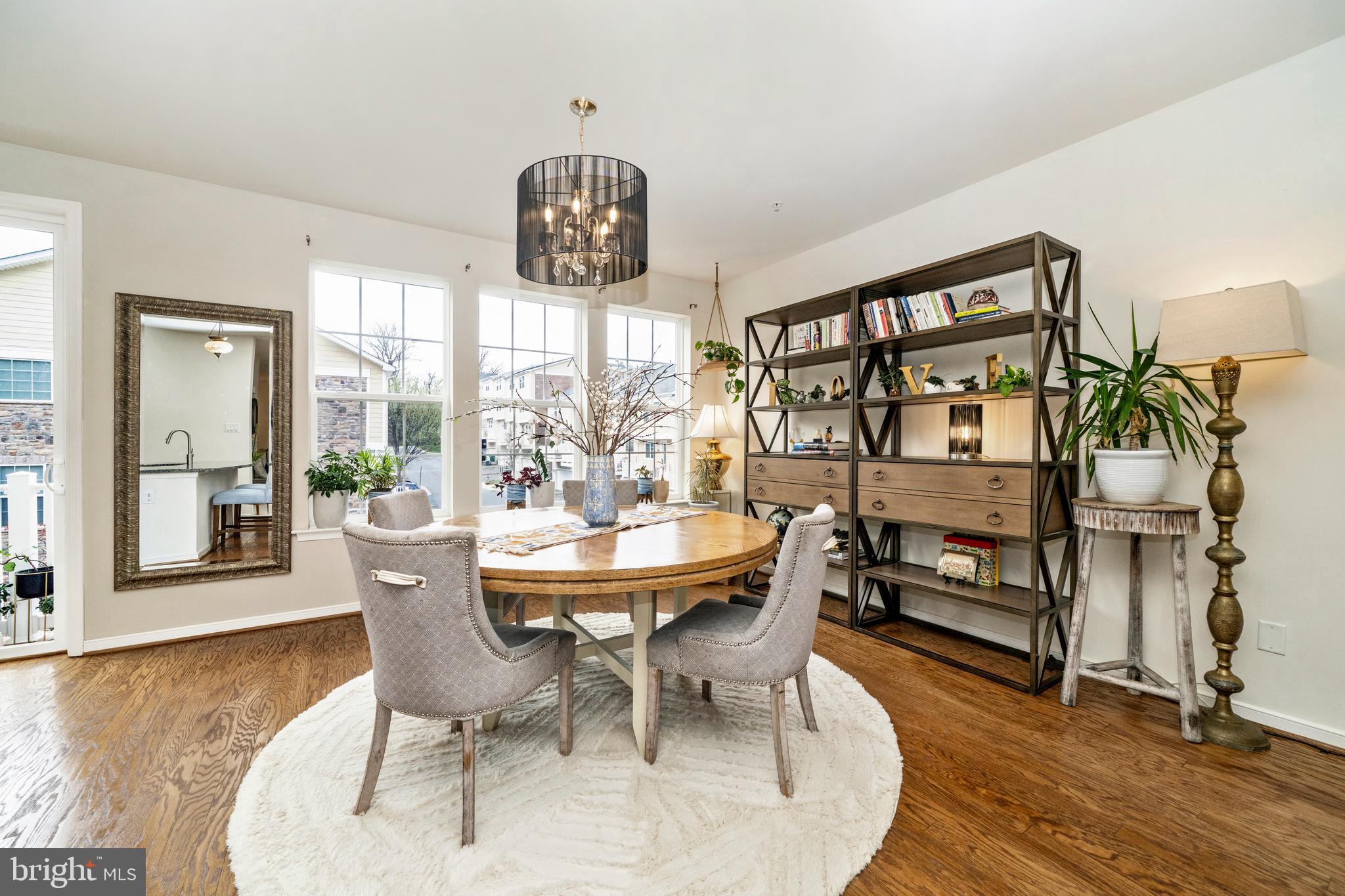 SUMMIT HALL RESERVE - Residential