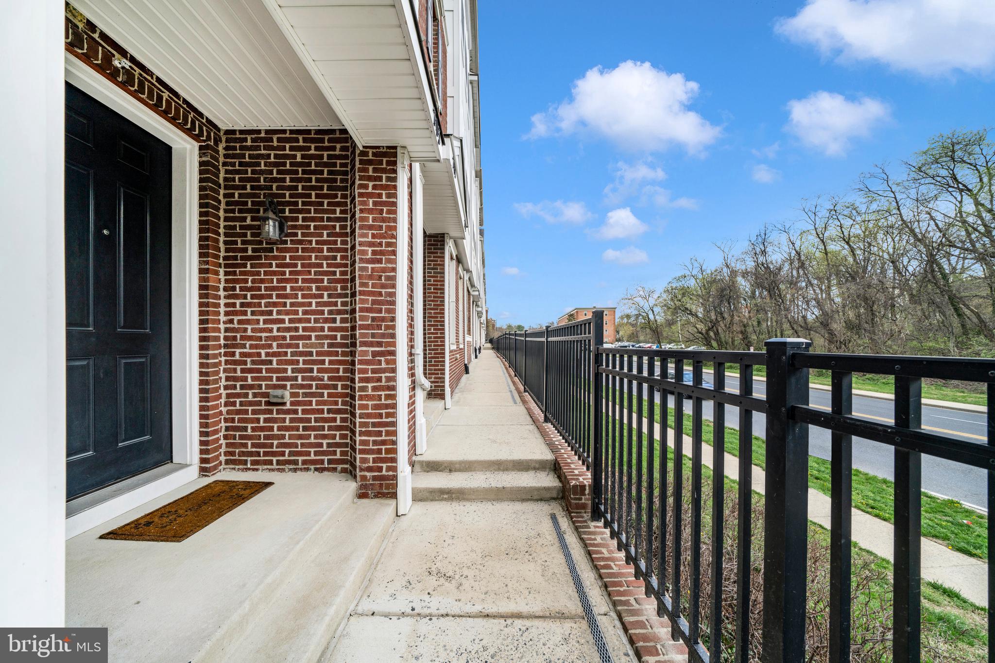 SUMMIT HALL RESERVE - Residential