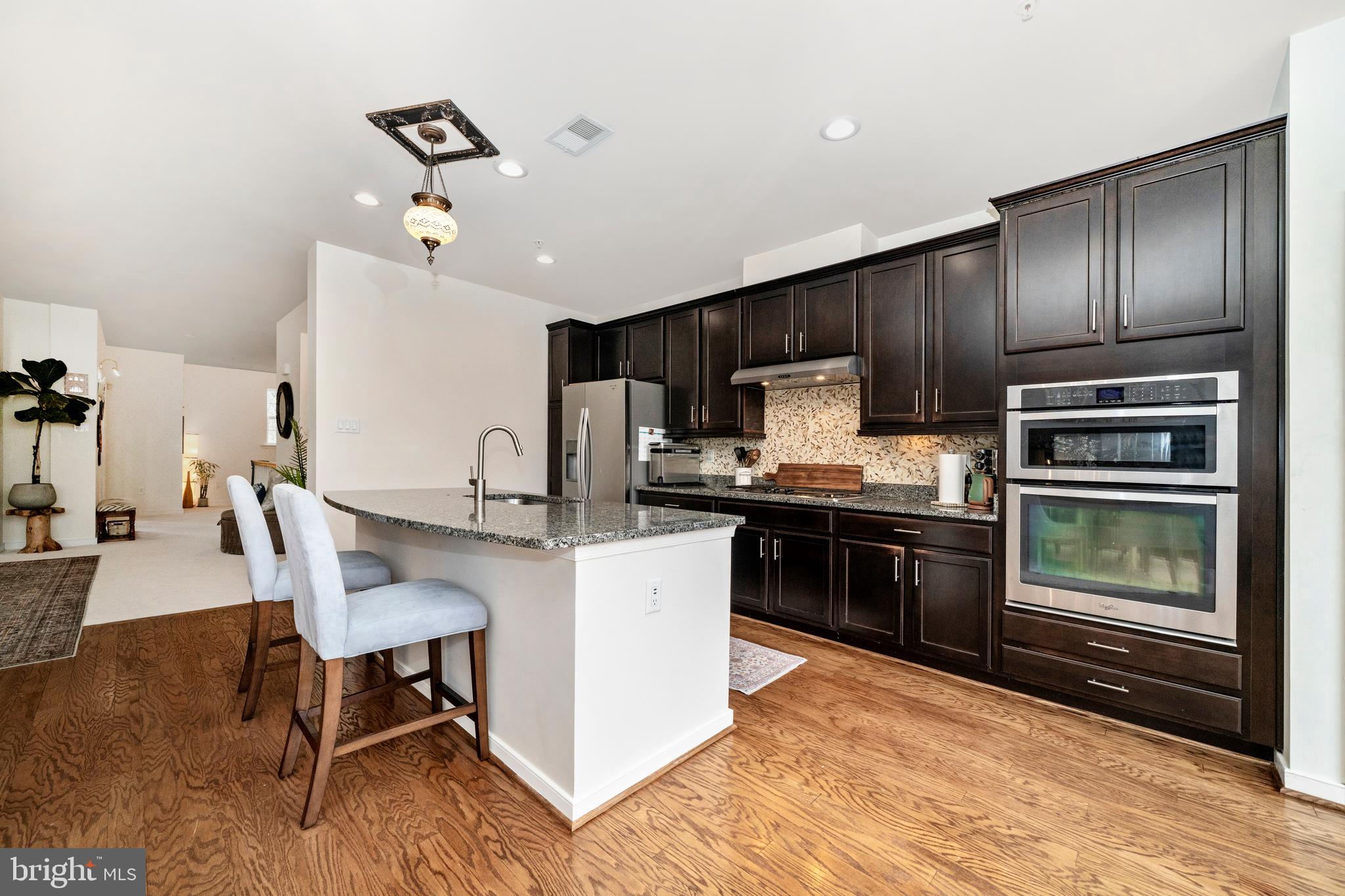 SUMMIT HALL RESERVE - Residential