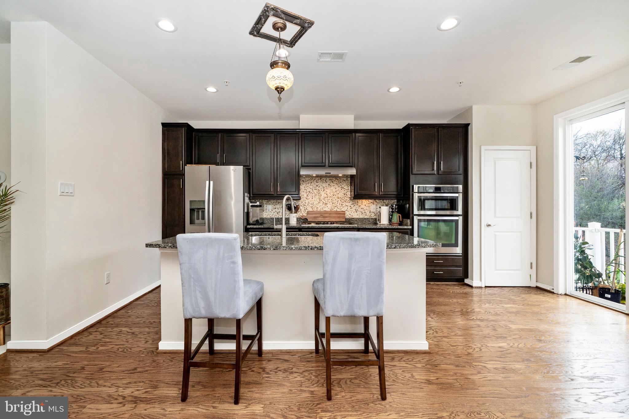 SUMMIT HALL RESERVE - Residential