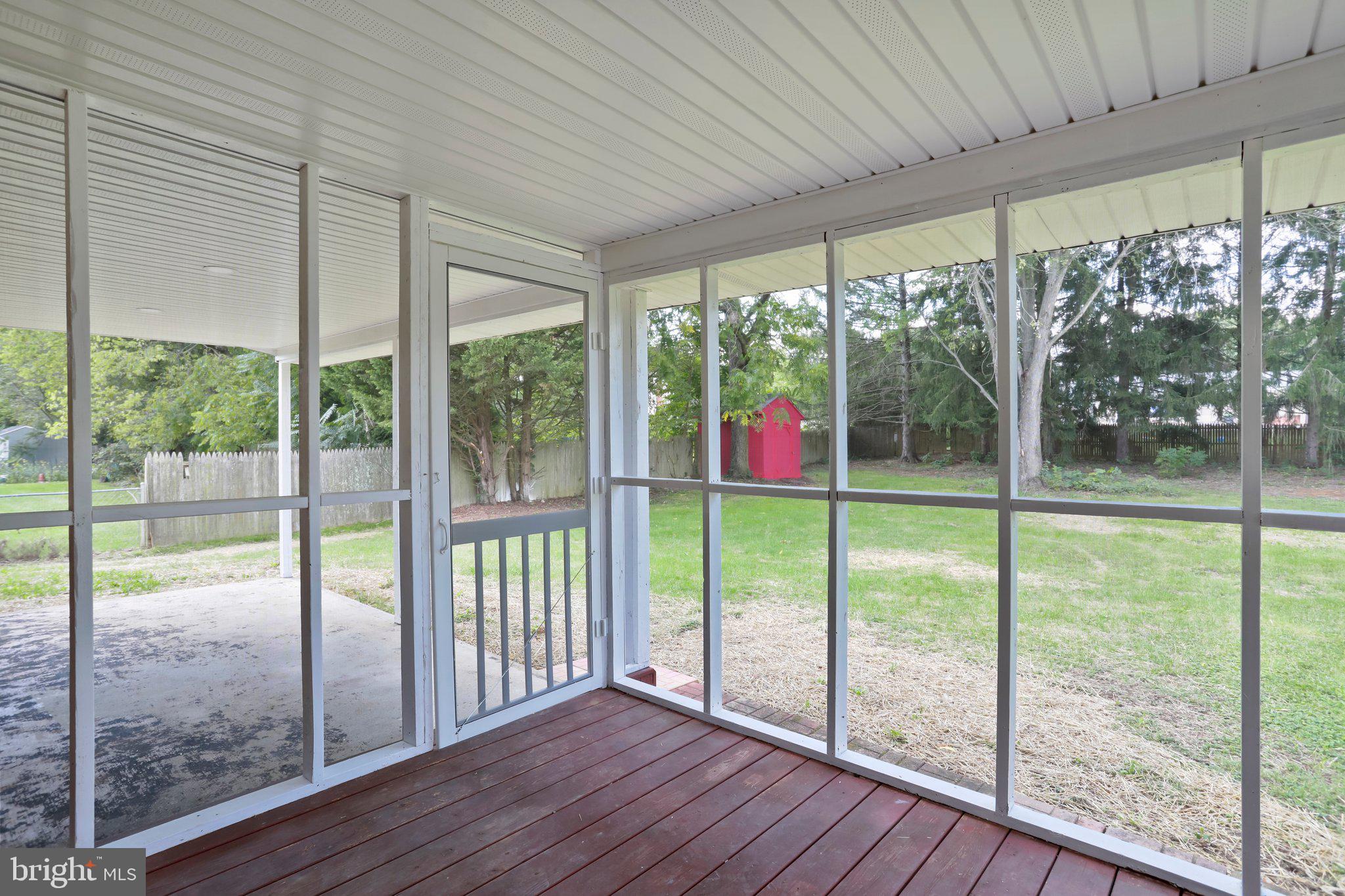 NEILLAND PARK - Residential