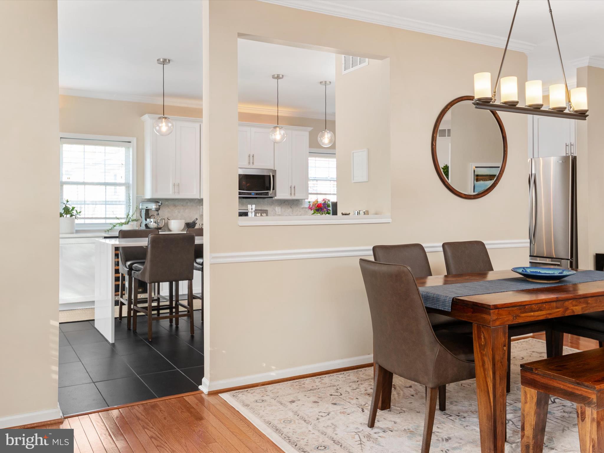 HILLSMERE SHORES - Residential