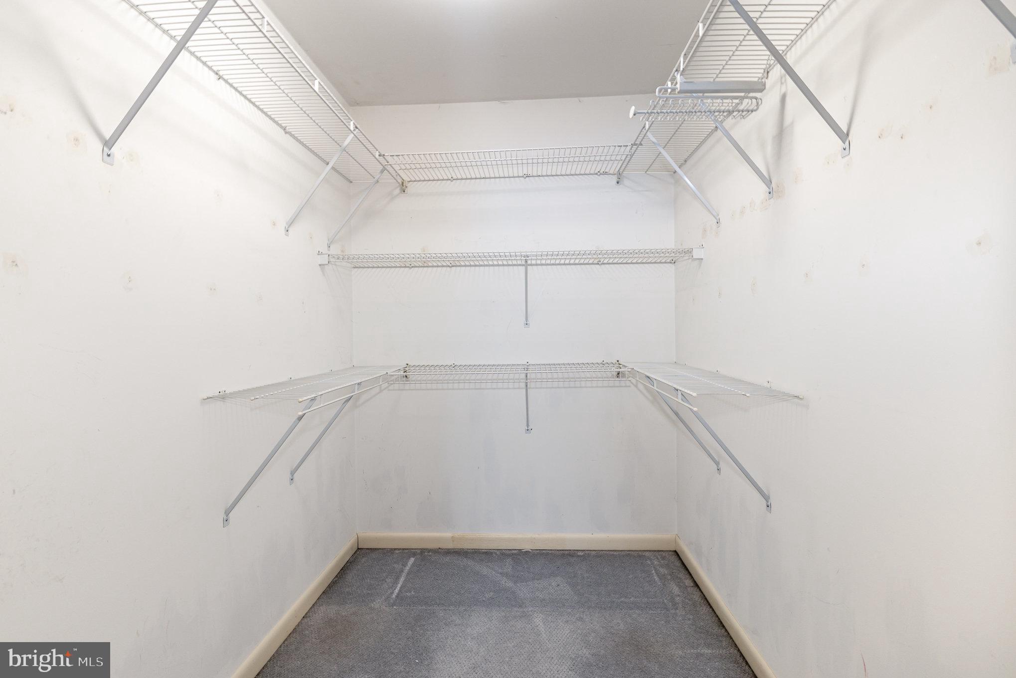 SUNRISE MEADOWS - Residential