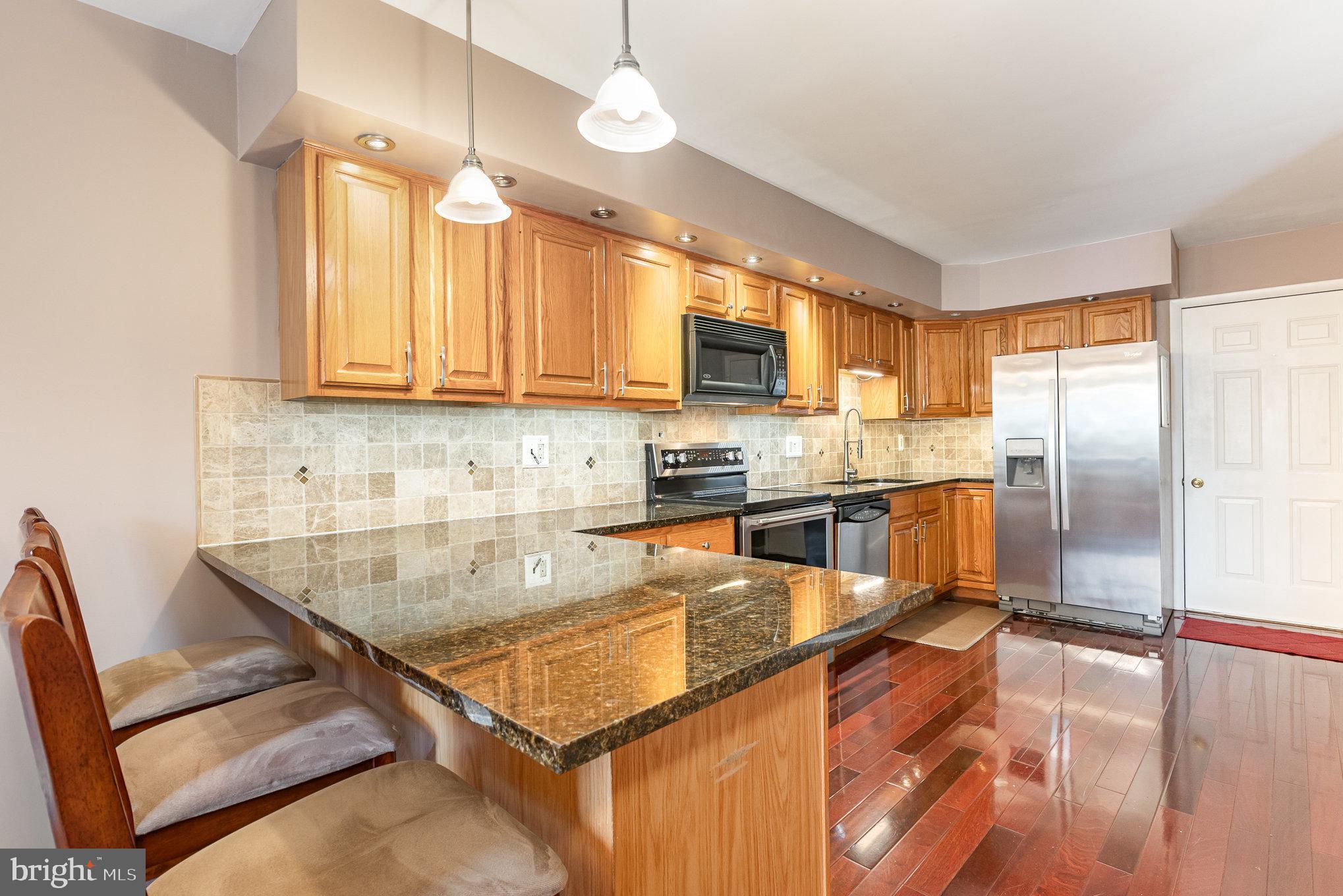 SUNRISE MEADOWS - Residential