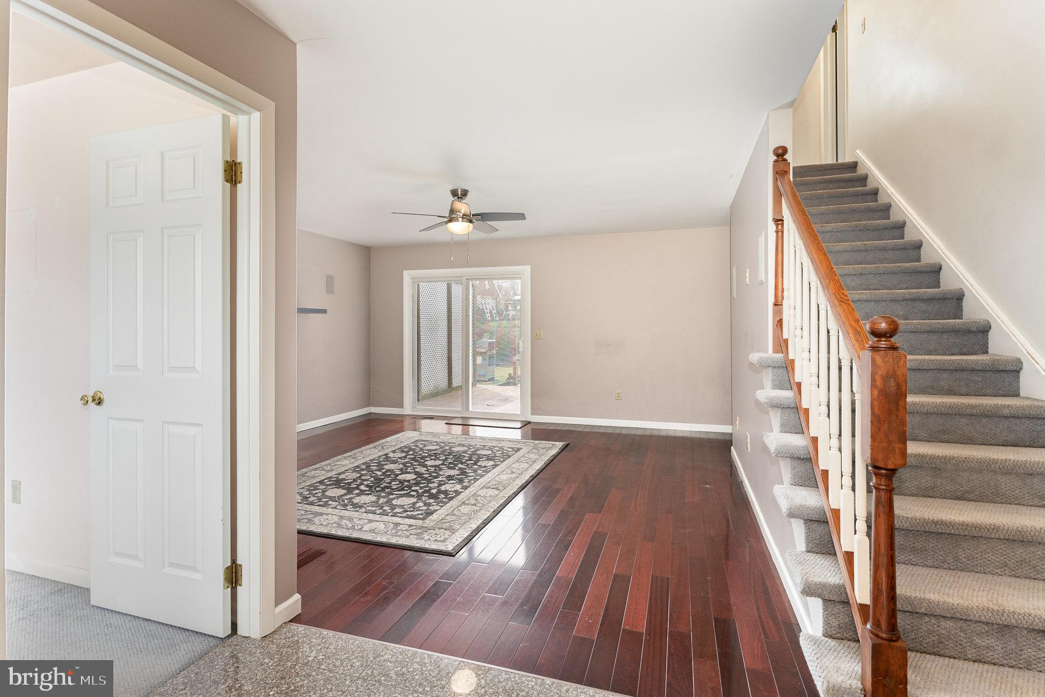 SUNRISE MEADOWS - Residential