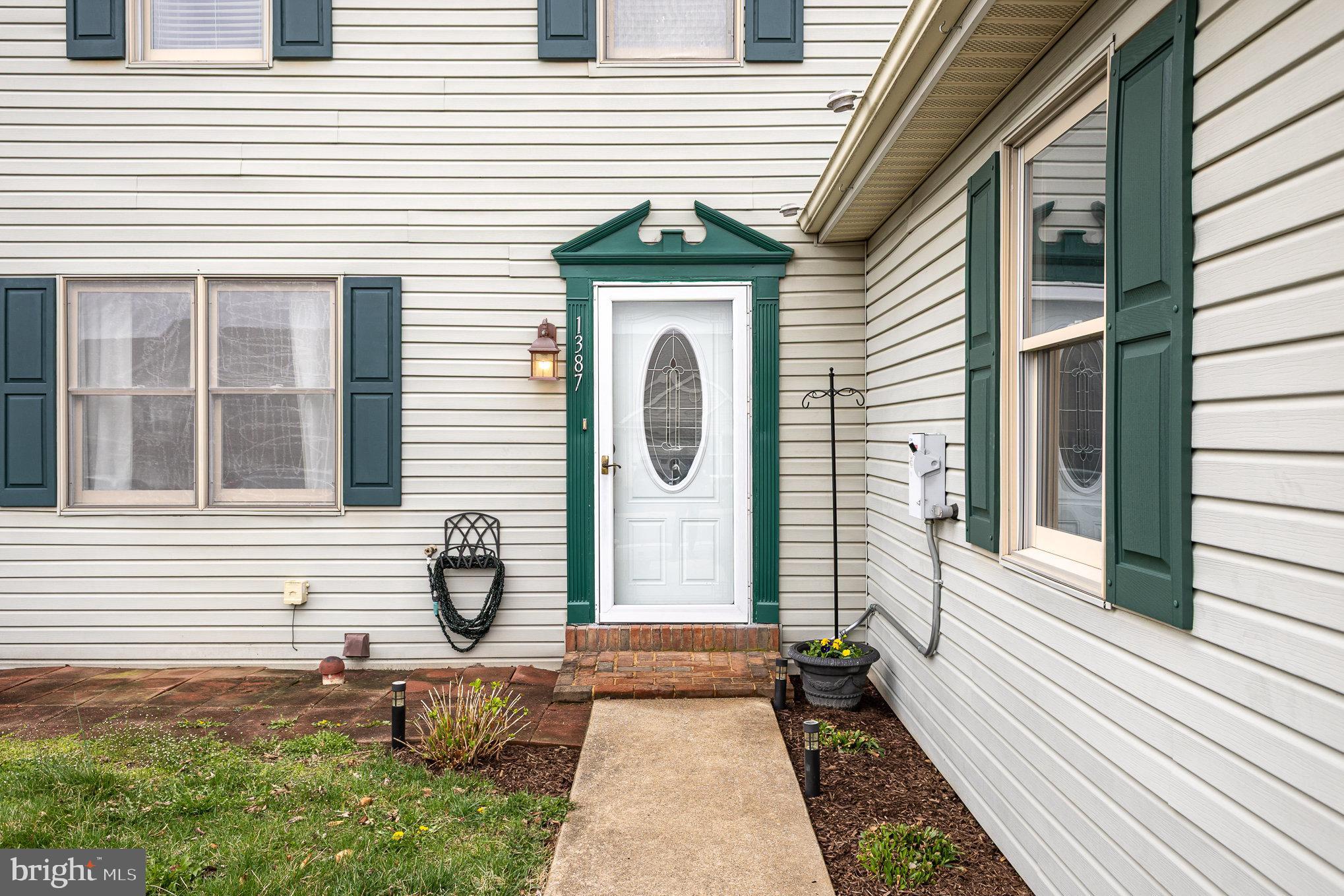 SUNRISE MEADOWS - Residential